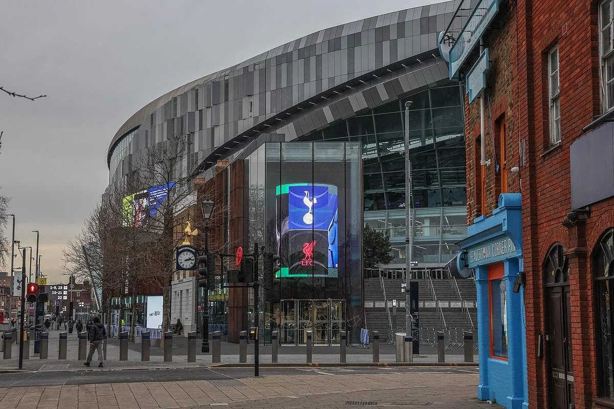 tottenham mis en vente le qatar se jette dessus iconsport 248808 0004 387439