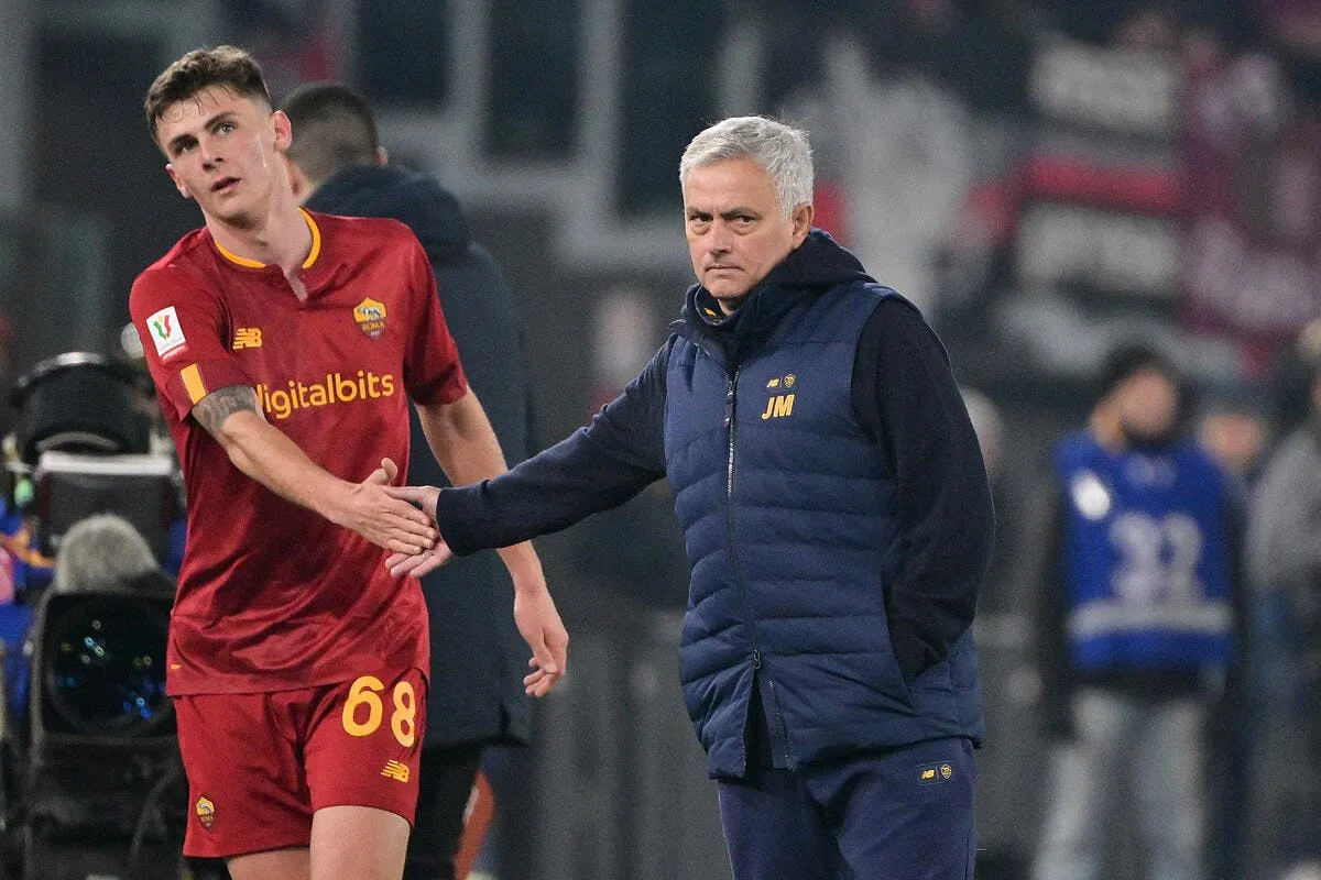 une pepite passe sous le nez de l om longoria enrage icon lp 20589259 361789