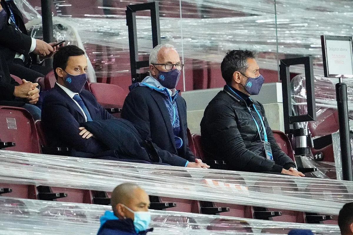 vente om thibaud vezirian remet le feu icon 210523p48173 314927