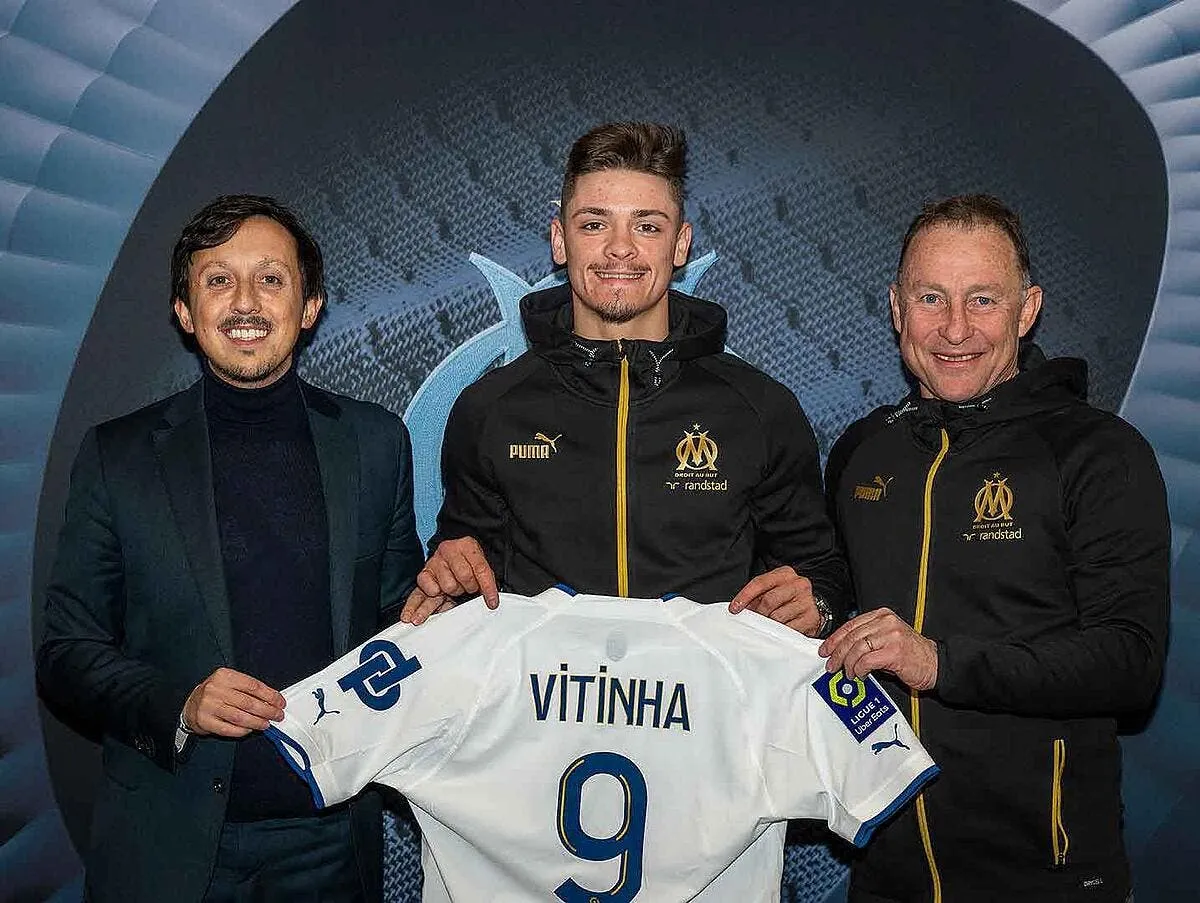 vitinha n a pas escroque l om le ton monte fn1quakwqaa9swj 359299