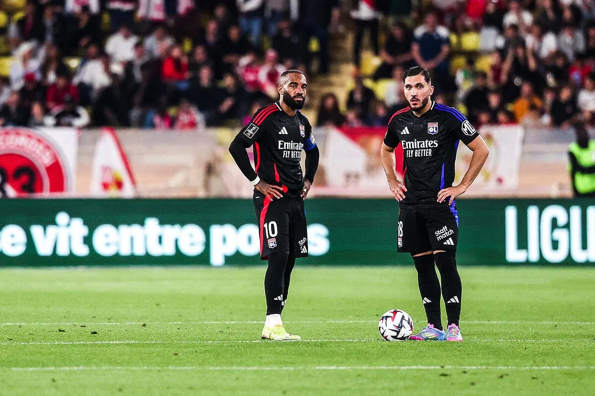 7 titulaires en moins et zero recrue l ol version 2025 2026 fait pleurer iconsport 259809 0208 393242