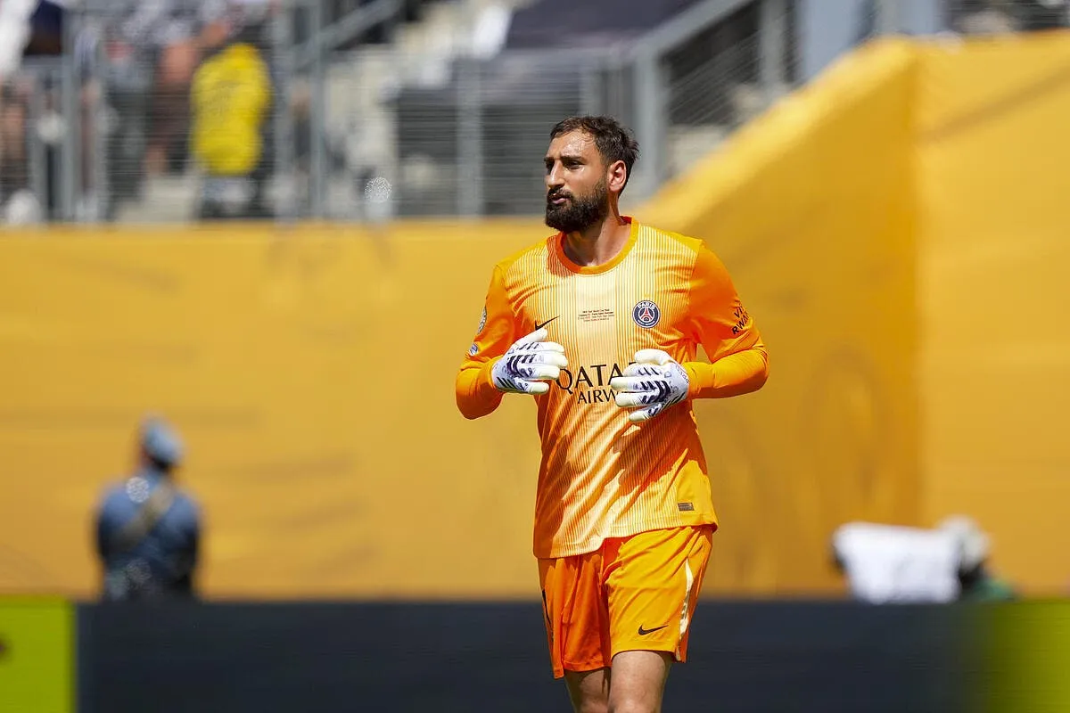 donnarumma s accroche le psg rassure chevalier donnarumma 16 396528