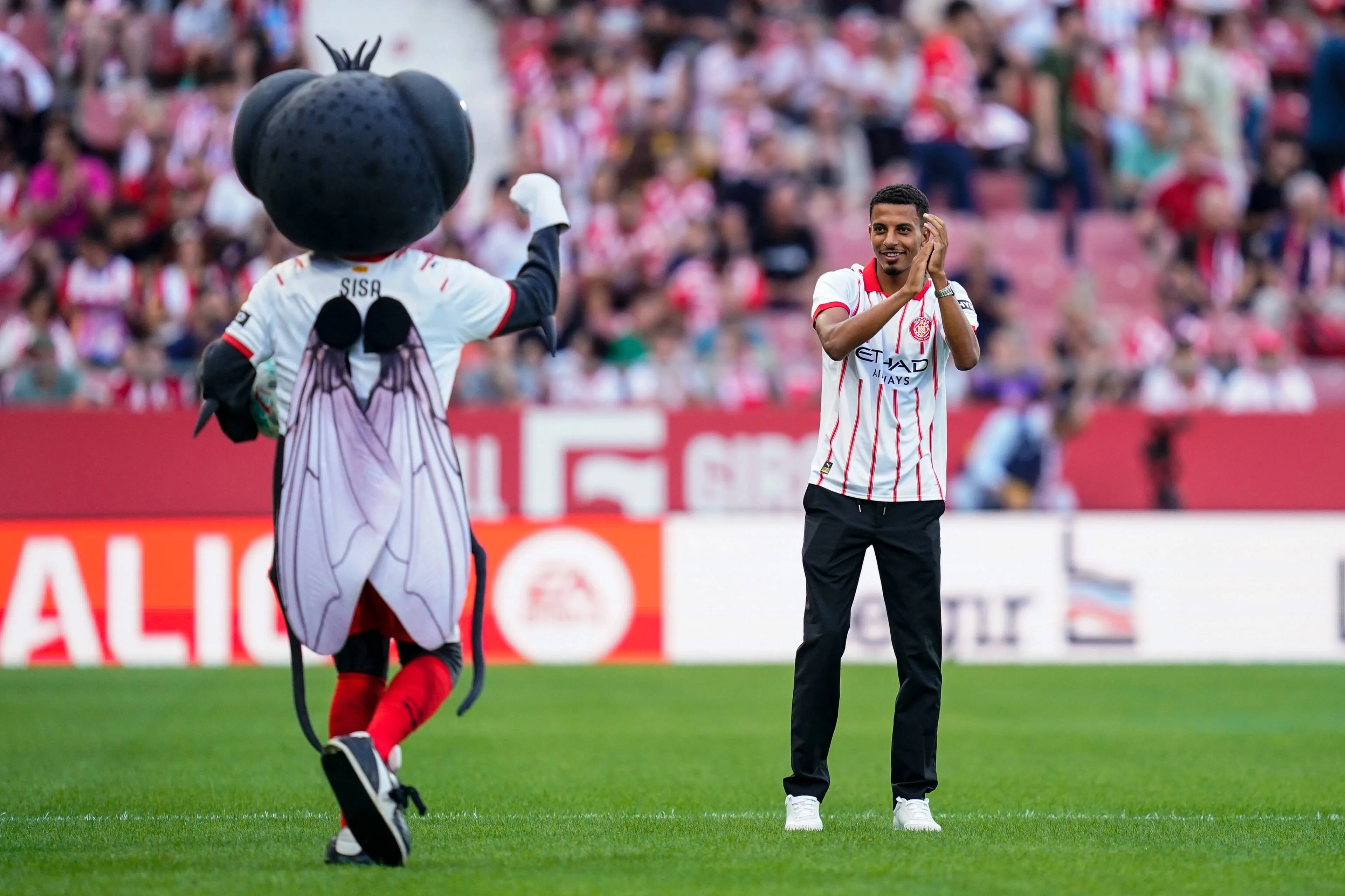 ICONSPORT_268478_0034