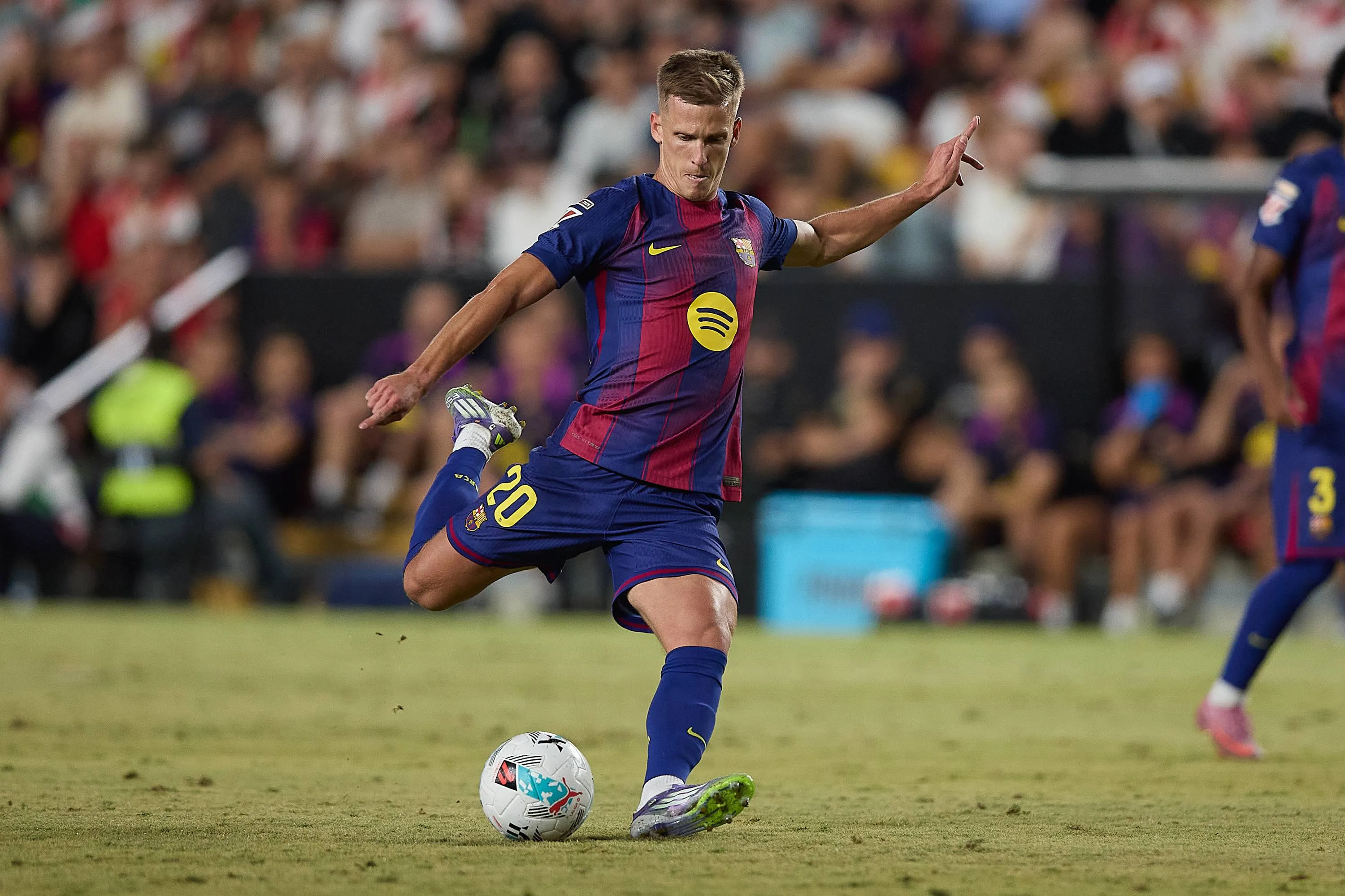 ICONSPORT_268739_0006