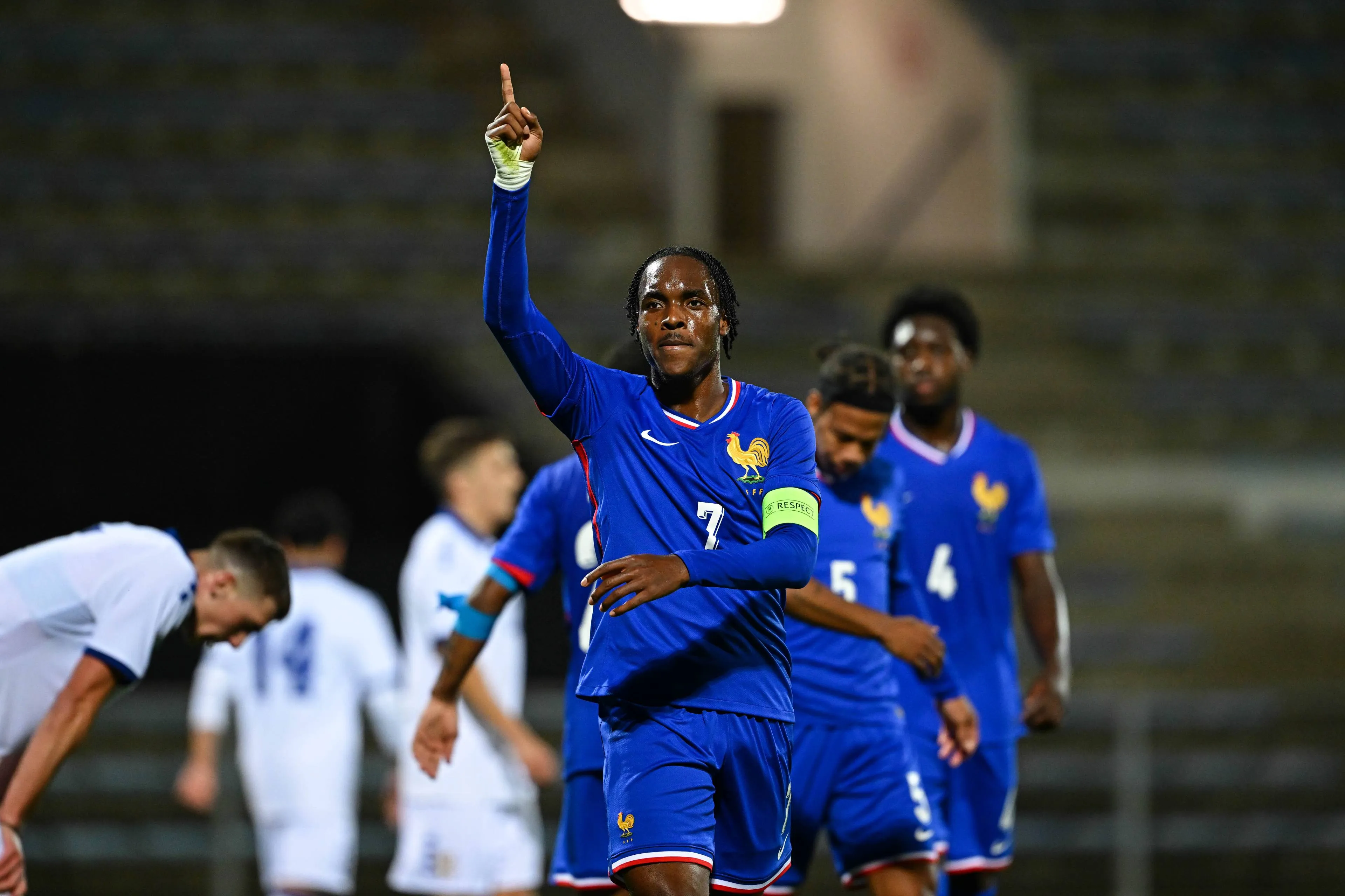 ICONSPORT_269681_0118