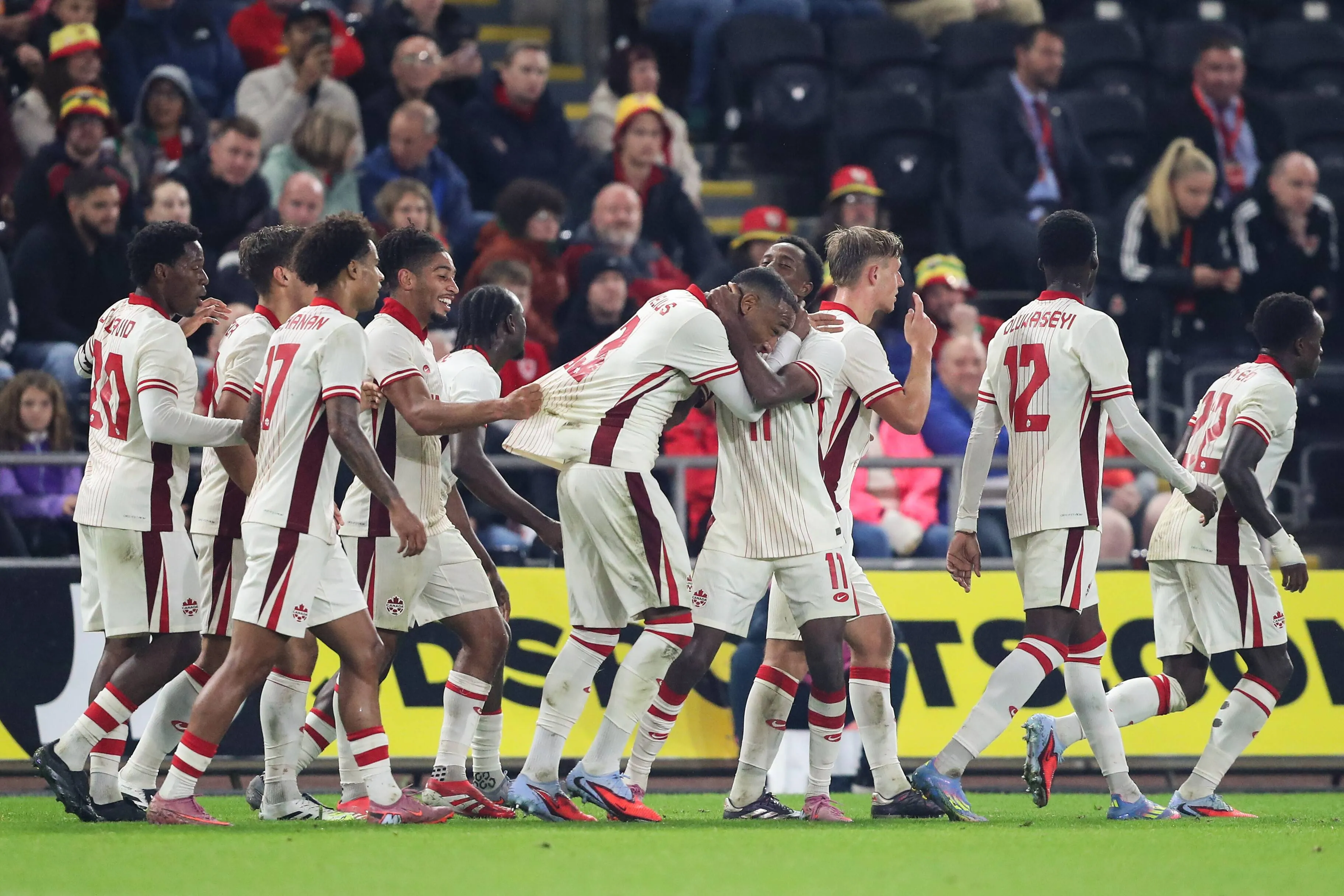 ICONSPORT_269768_0040