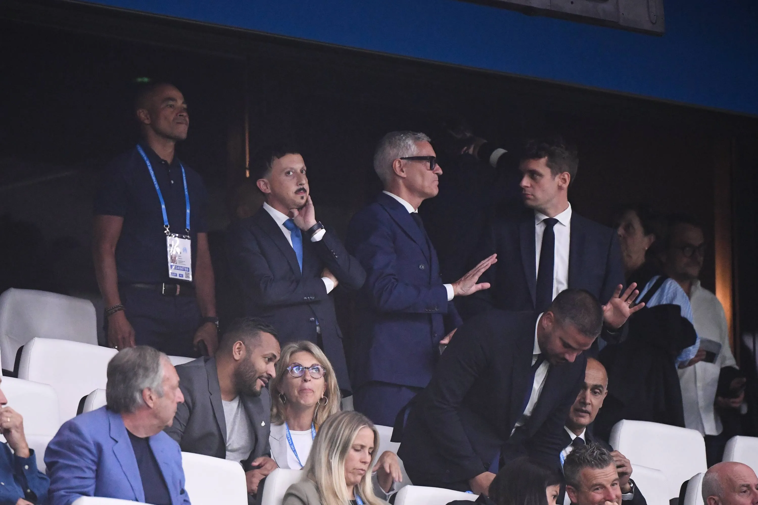 ICONSPORT_270064_0103