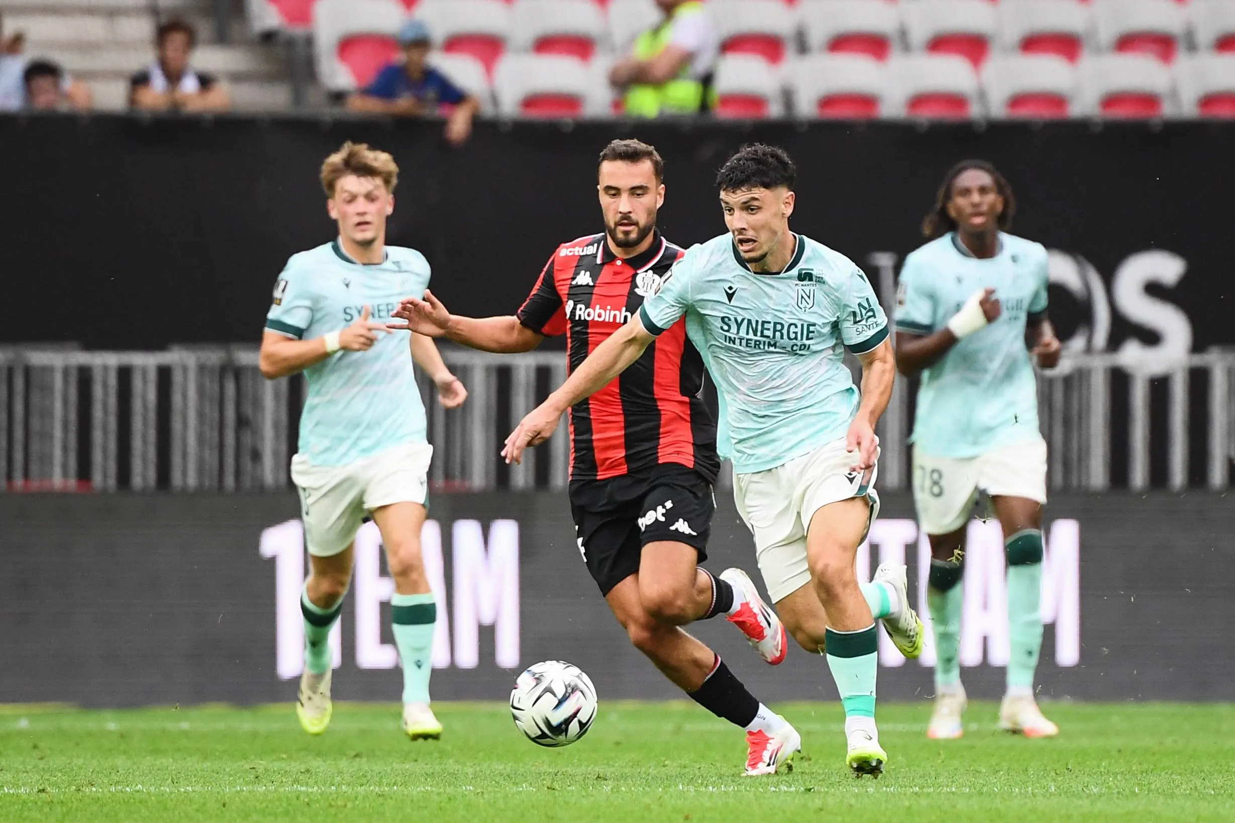 ICONSPORT_270215_0190