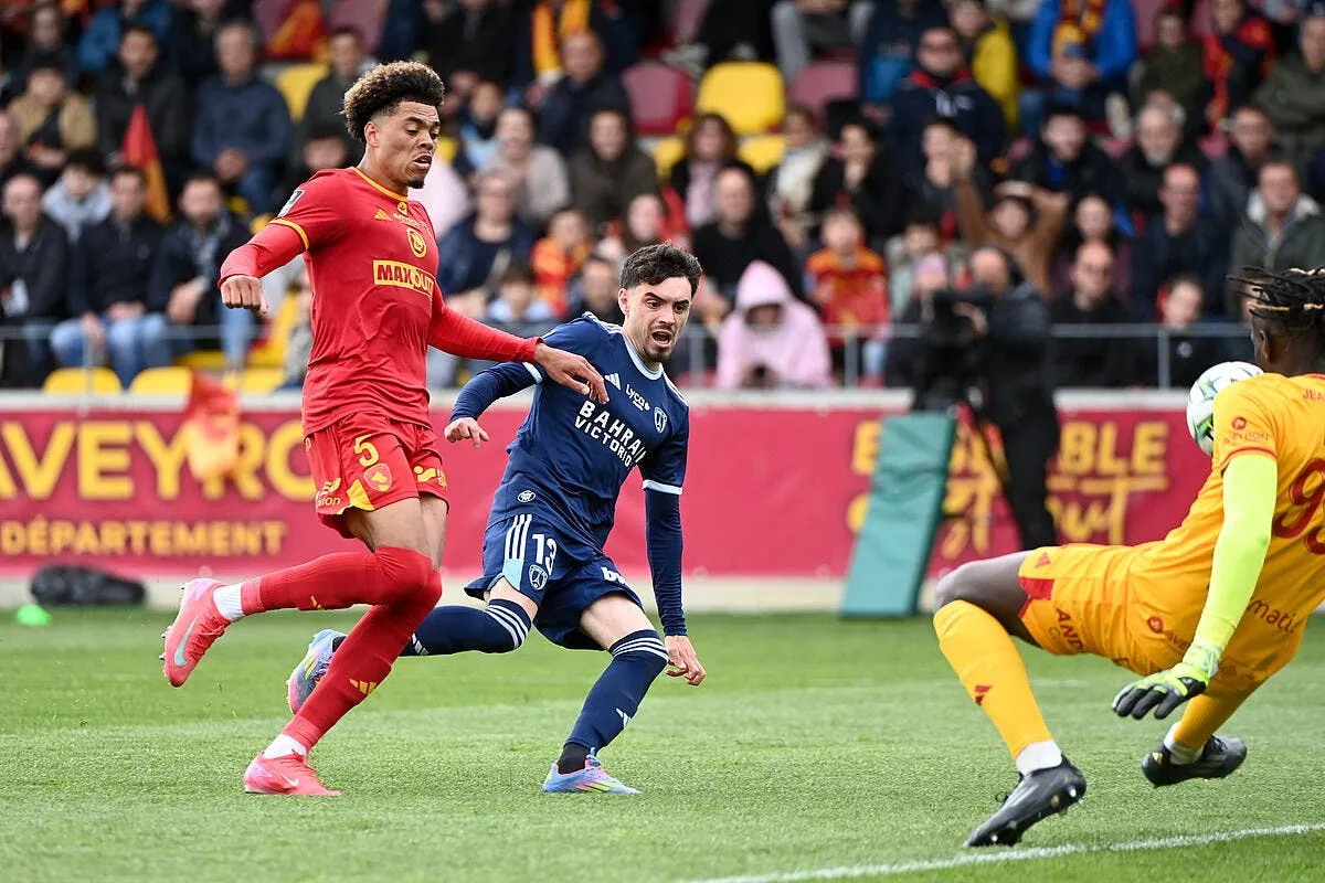 l2 freine par rodez le paris fc rate le coche iconsport 258592 0108 391866