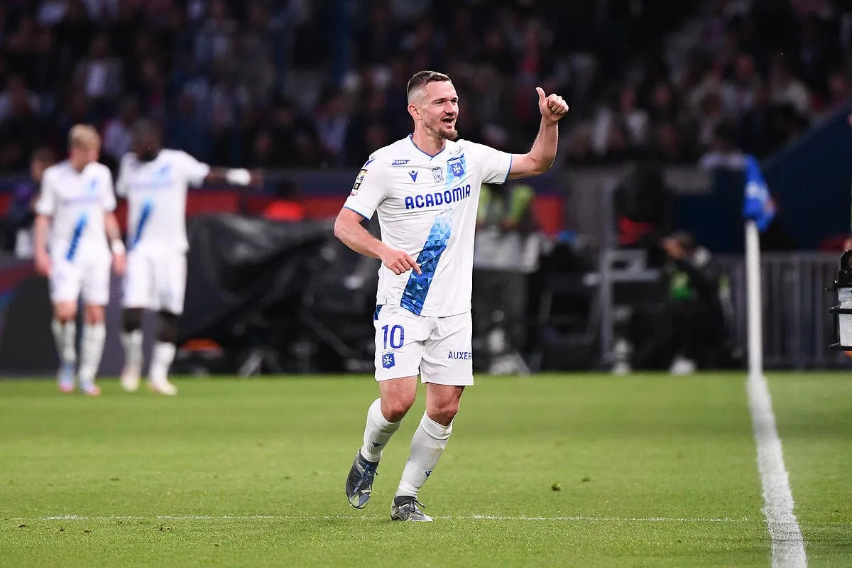 lens devance le paris fc pour une valeur sure de ligue 1 gaetan perrin 1 394565