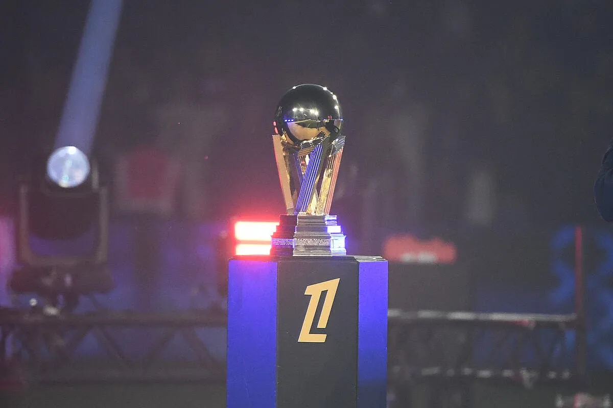 lfp tv 2 millions d abonnes merci bein sports iconsport 260413 0778 395183