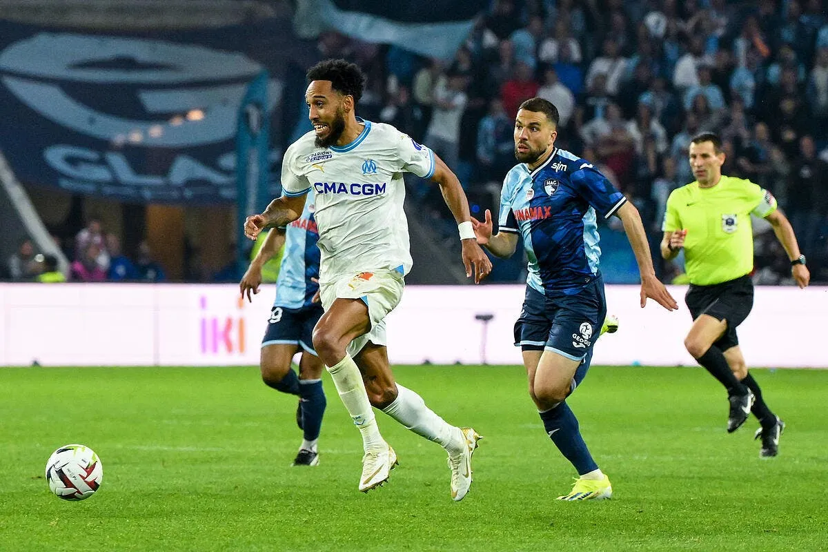 om aubameyang promet de mettre gouiri sur le banc de touche iconsport 225310 0132 395969