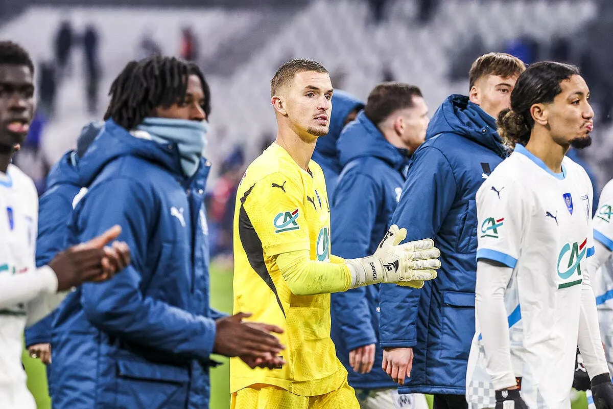 om de zerbi le frustre l ajax vient aux nouvelles de lange 1 393162