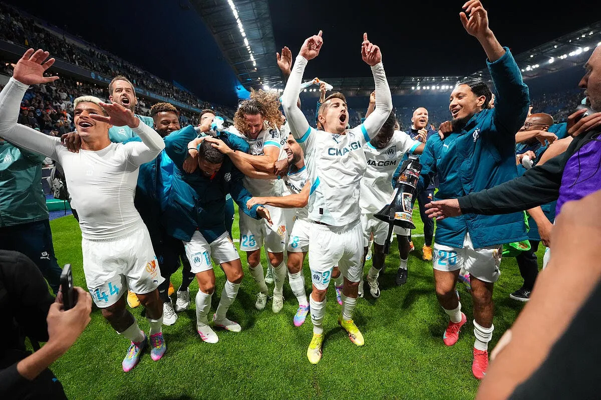 om trois transferts pour mettre le feu au mercato iconsport 259814 0276 395866