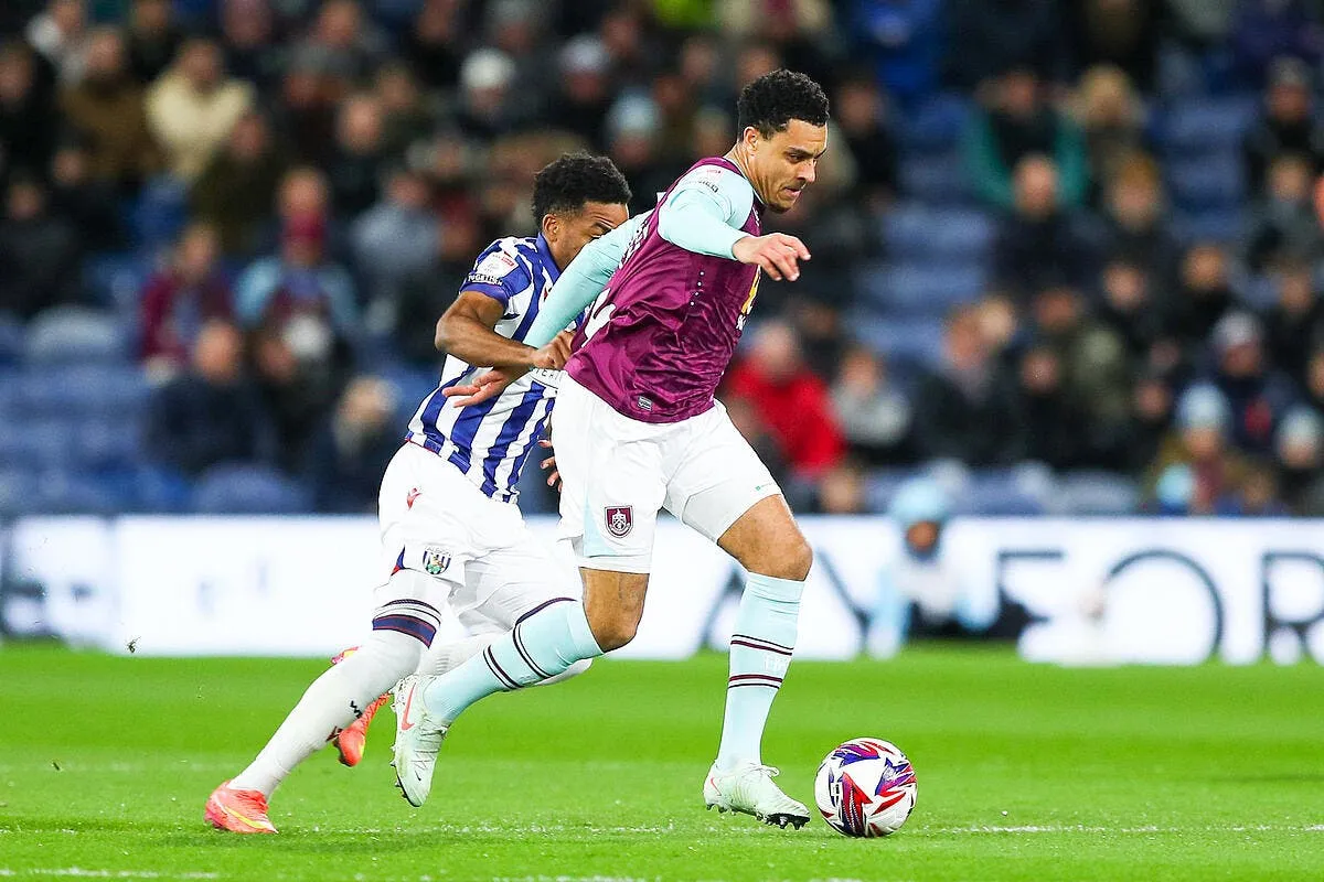 om une recrue 100 compatible de zerbi va l adorer egan riley 394207