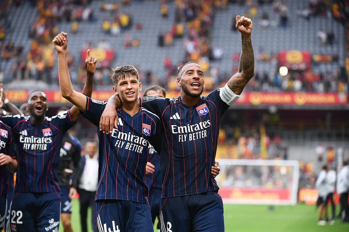 quatre joueurs sauvent l ol du naufrage iconsport 266826 0305 397362