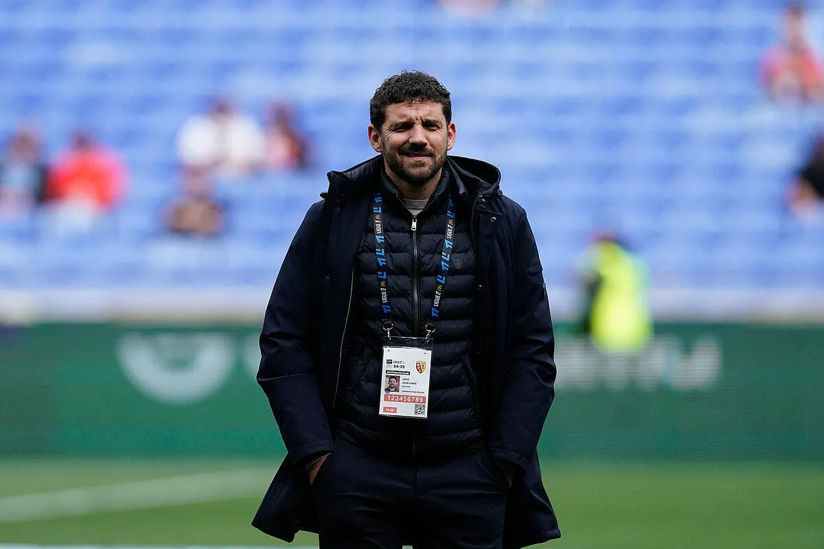 rcl deux departs leca au pouvoir c est la revolution a lens iconsport 259380 0006 393135