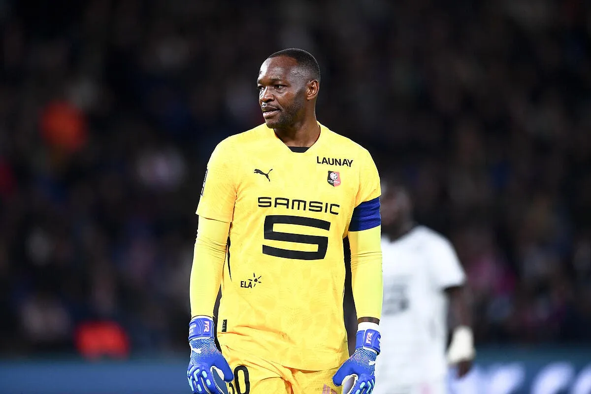 rennes enterre les derniers espoirs de mandanda mandanda 28 394182