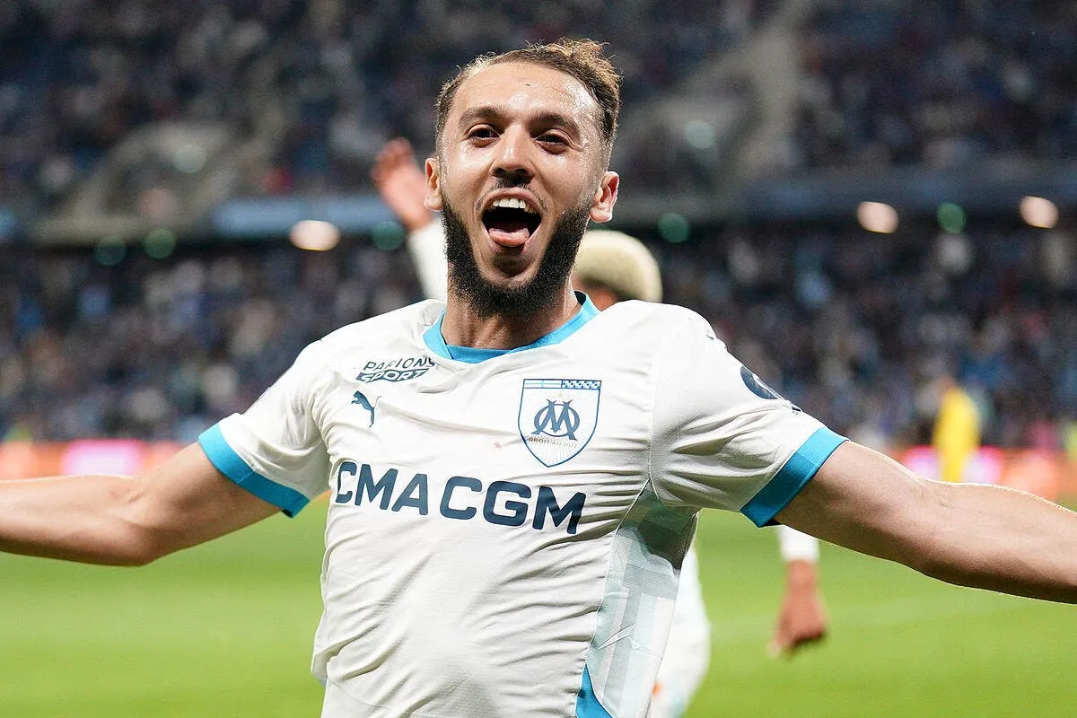 trophees unfp l om recompense grace a amine gouiri iconsport 259814 0250 392614