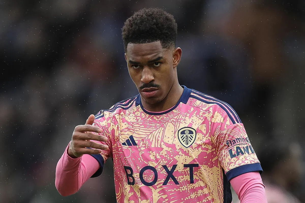 un ancien joueur du barca gratuit l ol devance milan junior firpo 1 393529