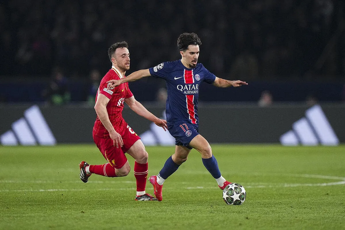 vitinha et hakimi annoncent la qualification du psg iconsport 253905 0387 389398