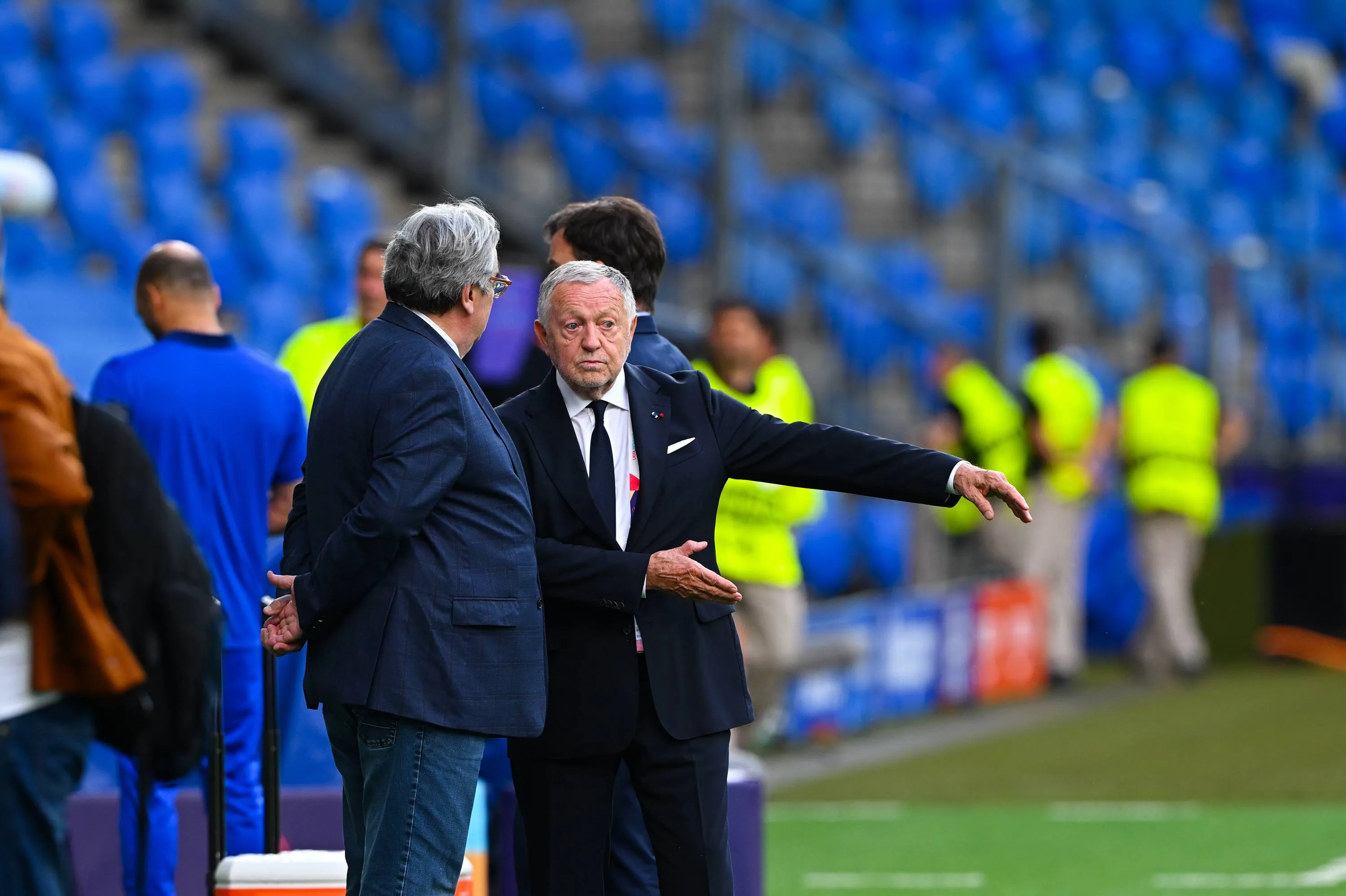 ICONSPORT_264446_0011