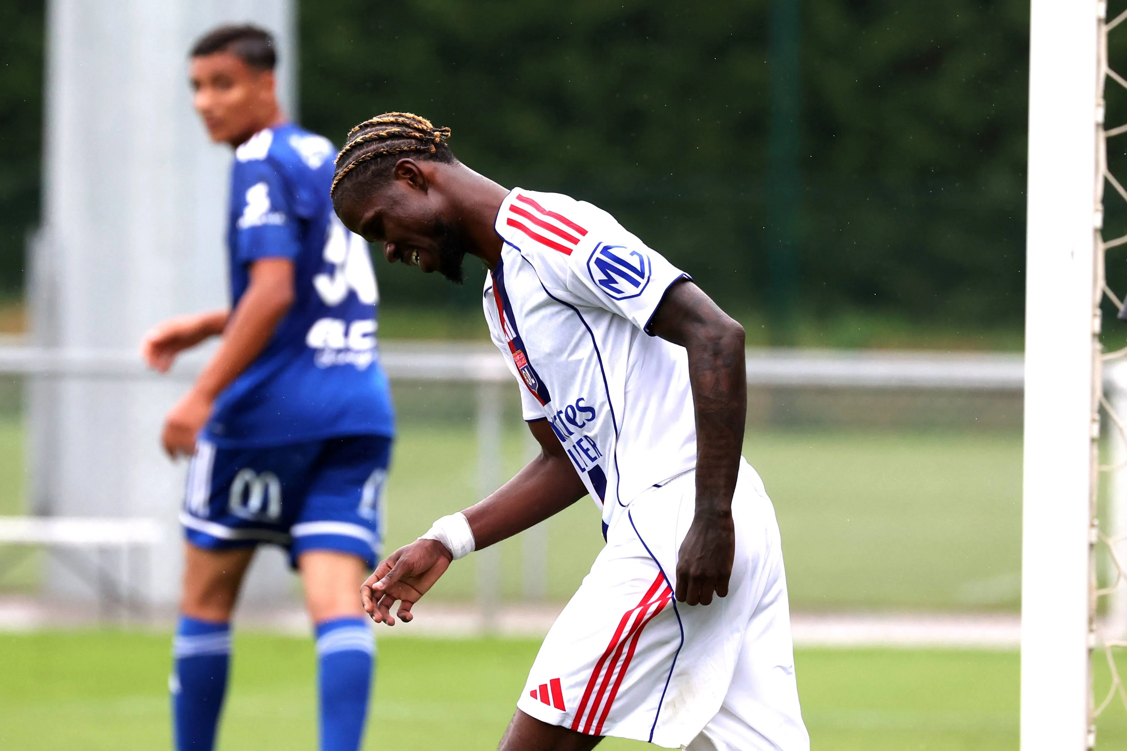 ICONSPORT_264758_0083