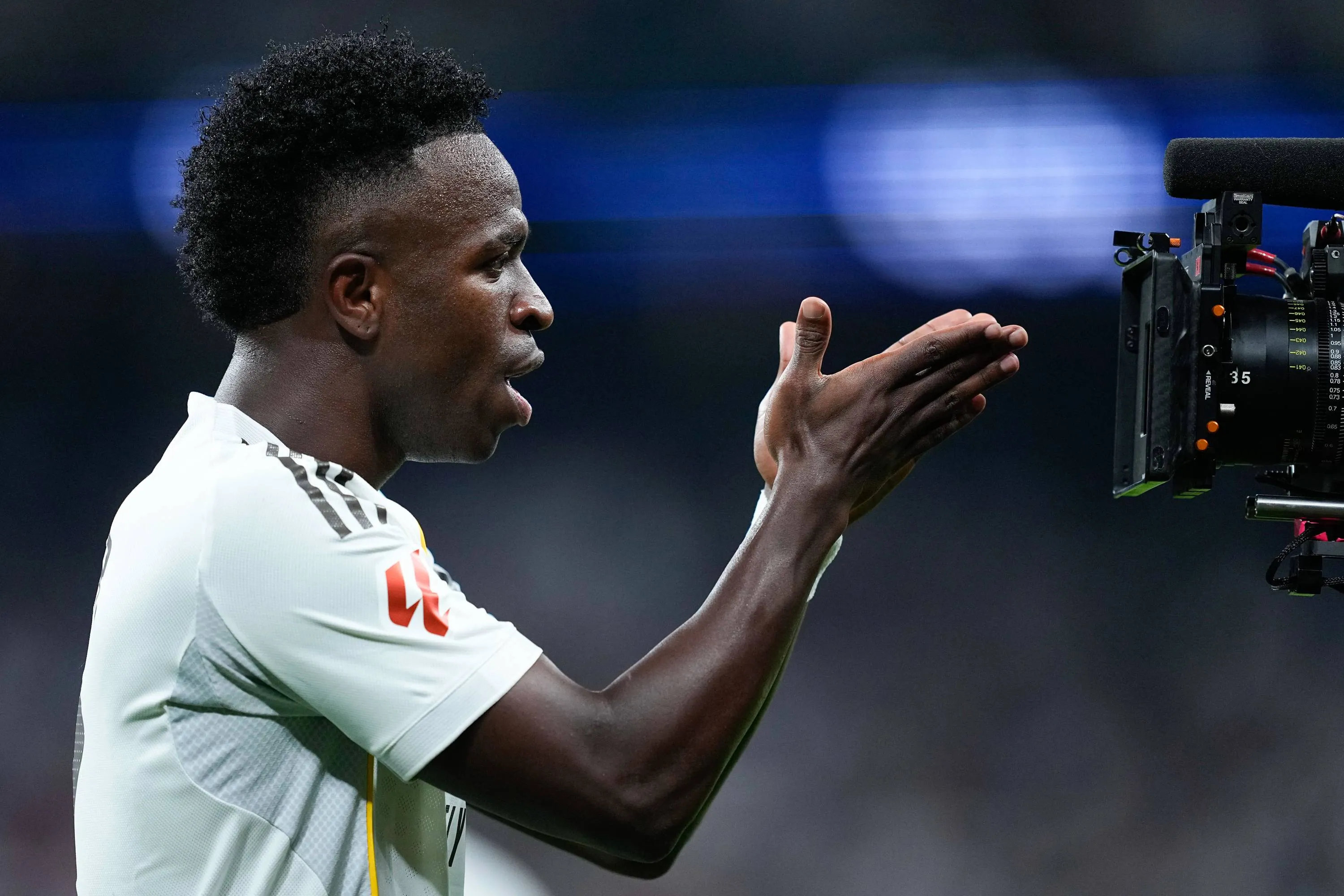 ICONSPORT_272869_0147