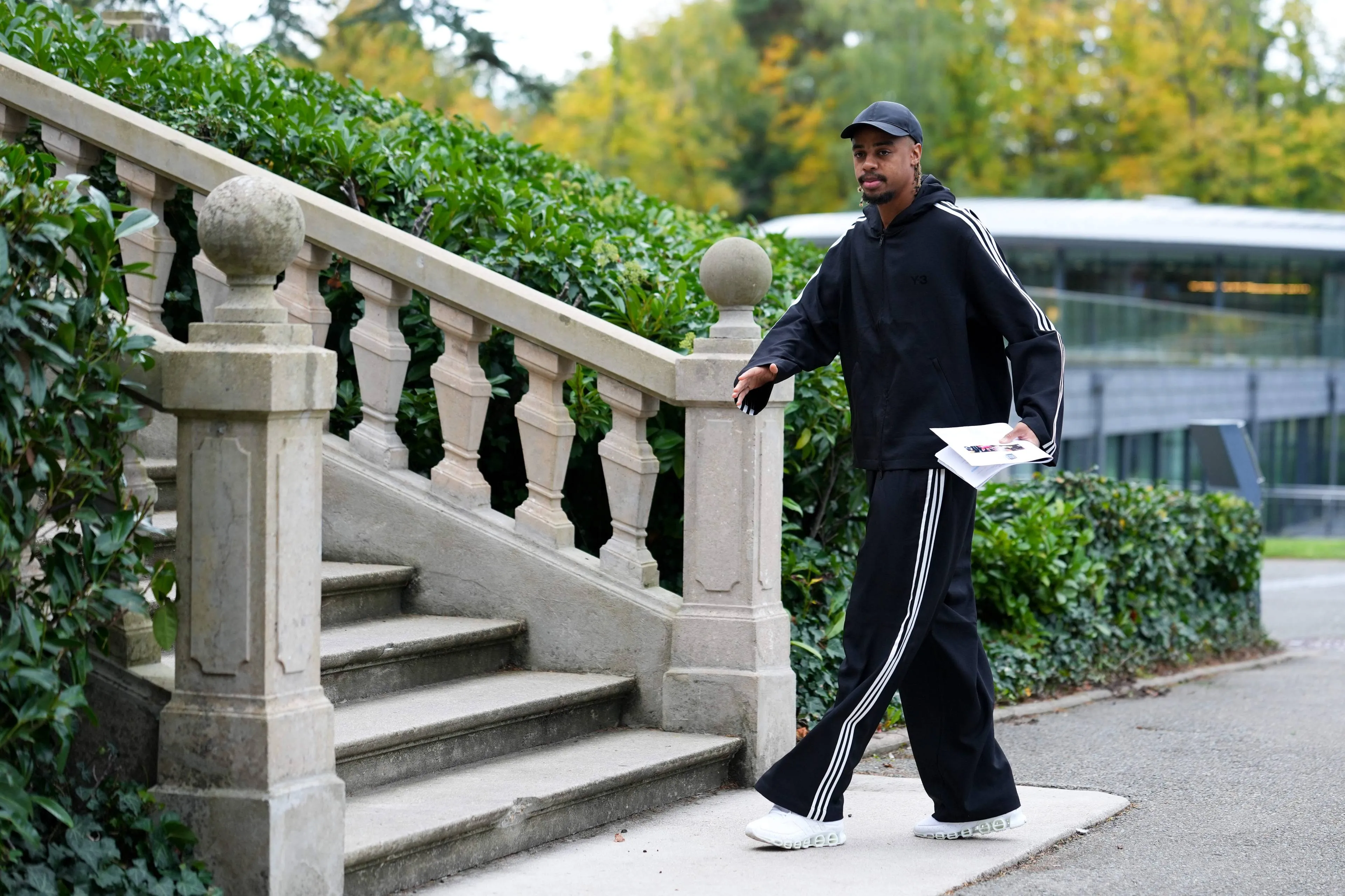 ICONSPORT_273120_0056