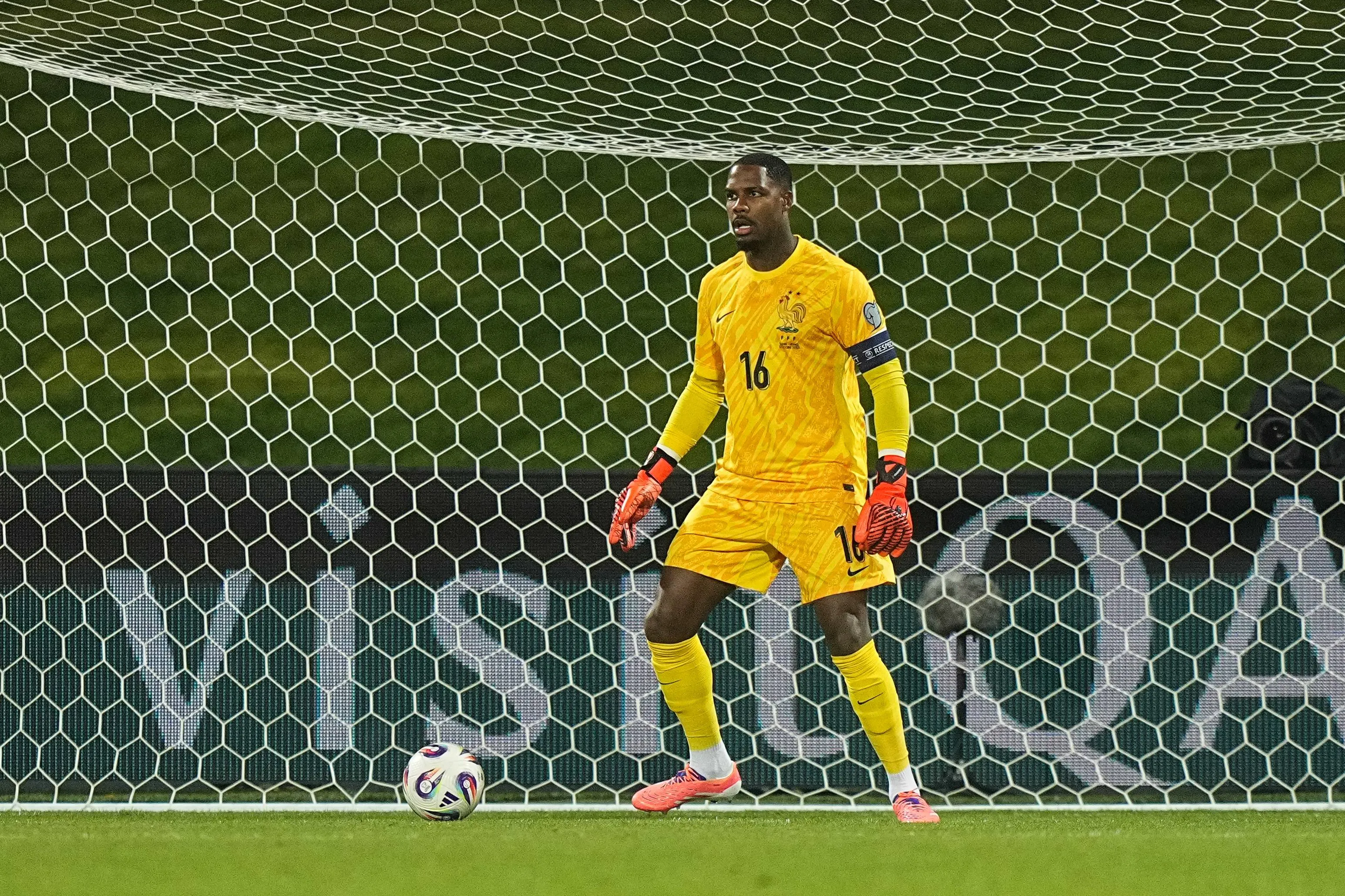 ICONSPORT_273651_0049