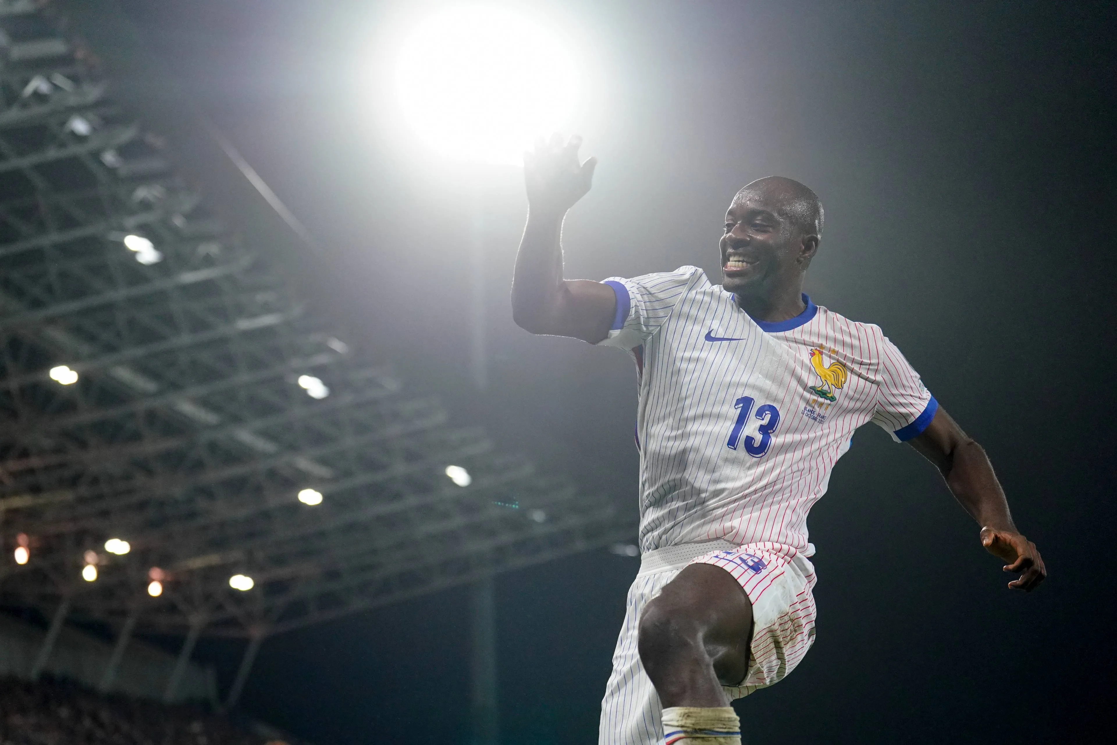 ICONSPORT_273651_0150