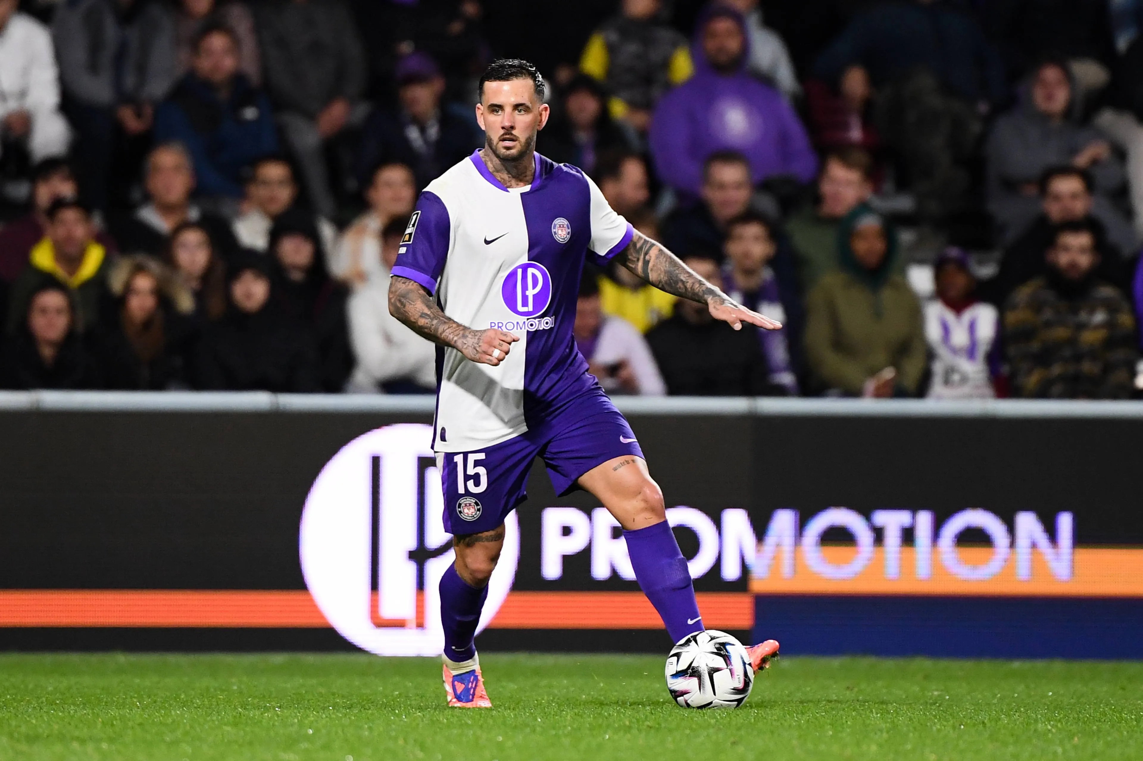 ICONSPORT_275956_0038