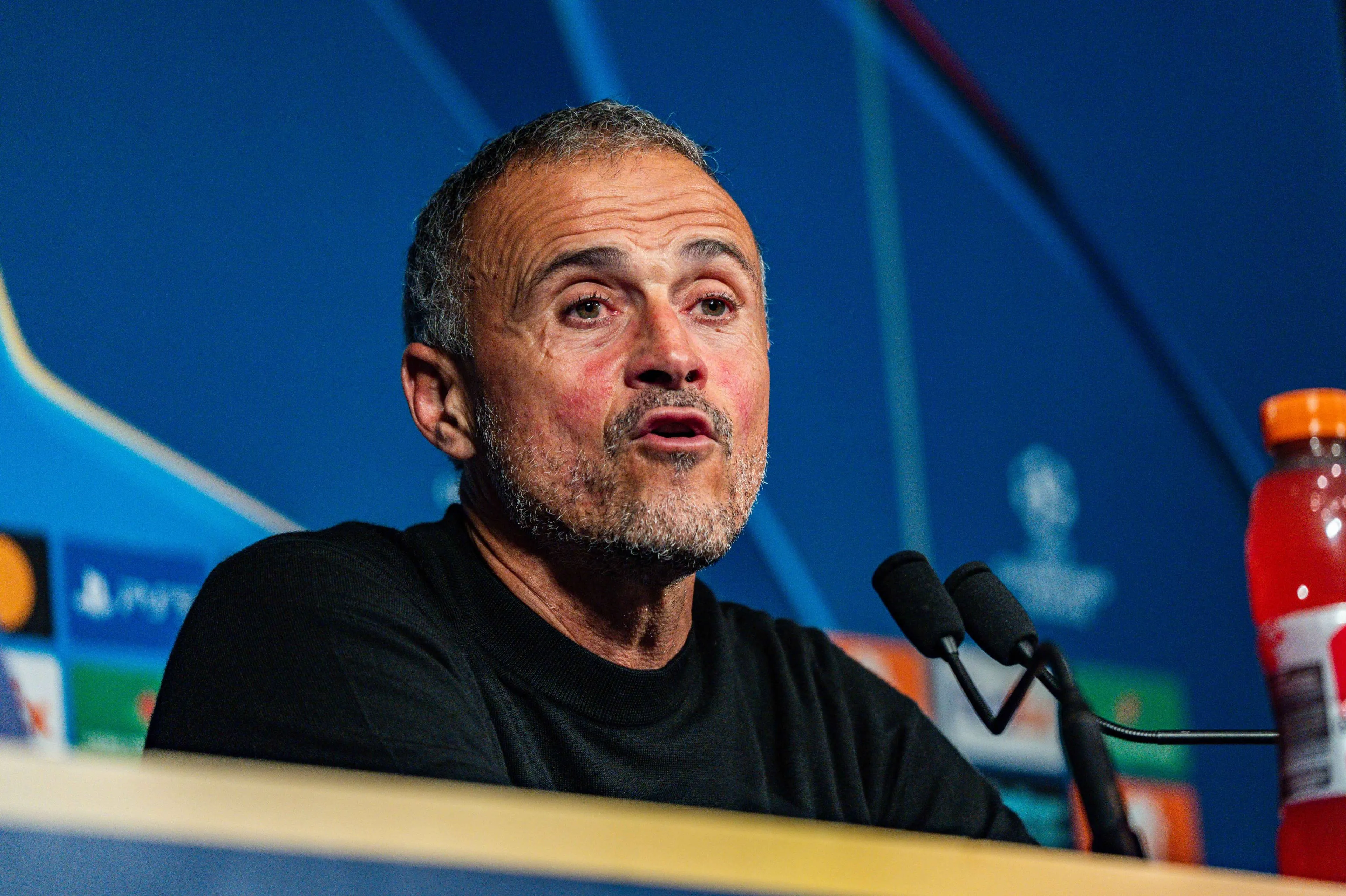 ICONSPORT_276170_0702