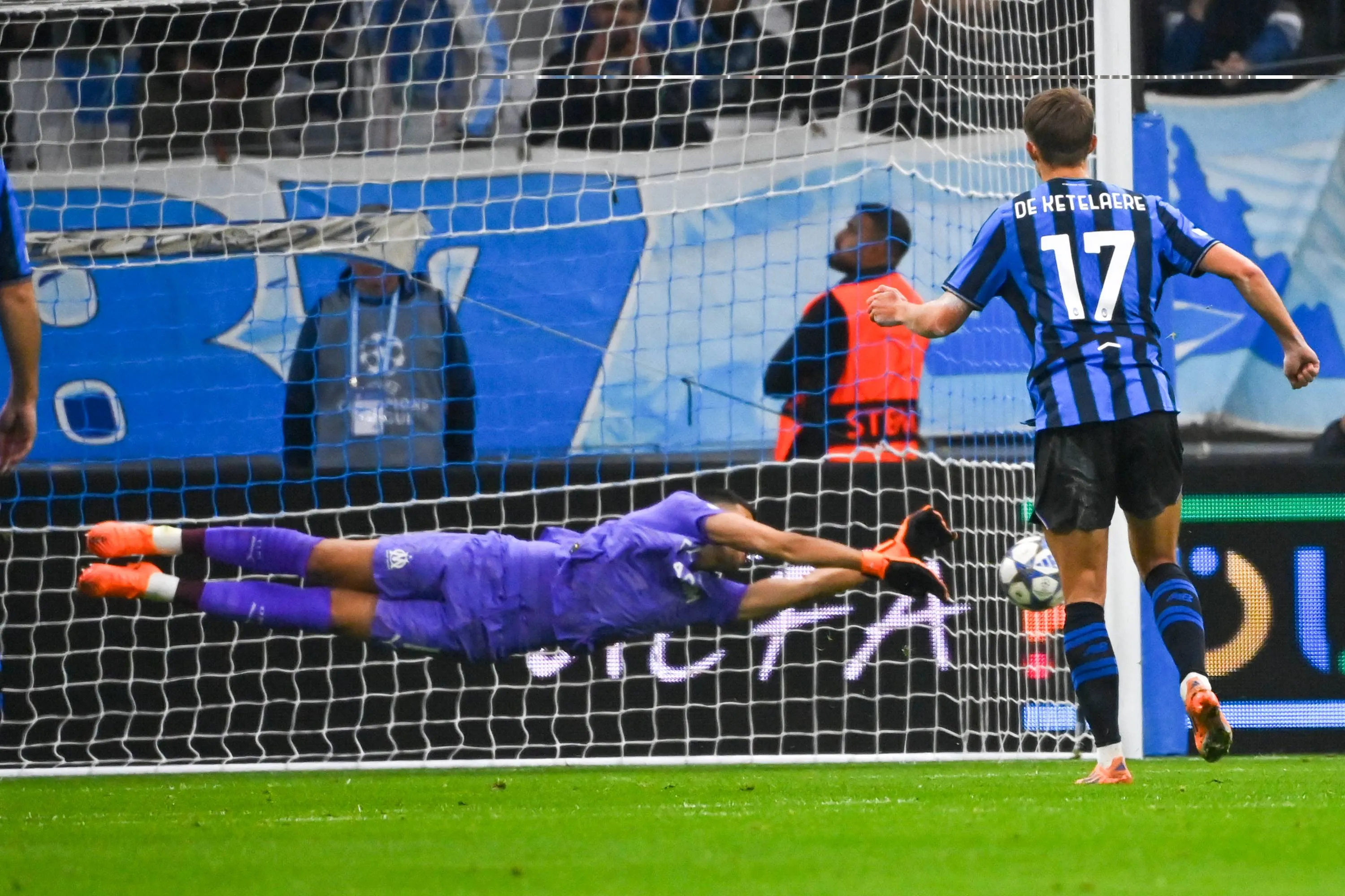 ICONSPORT_276253_0051