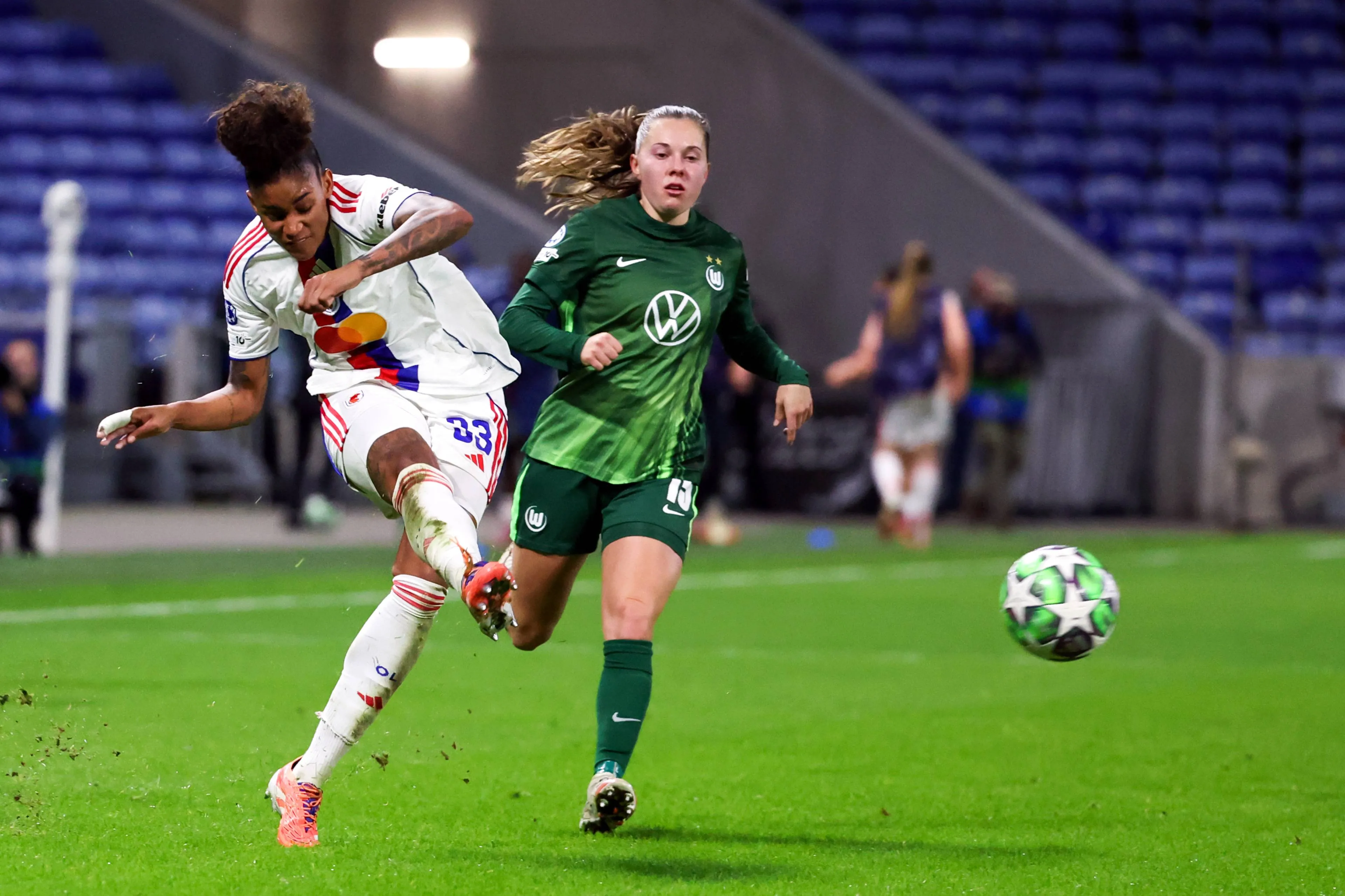 ICONSPORT_276936_0013