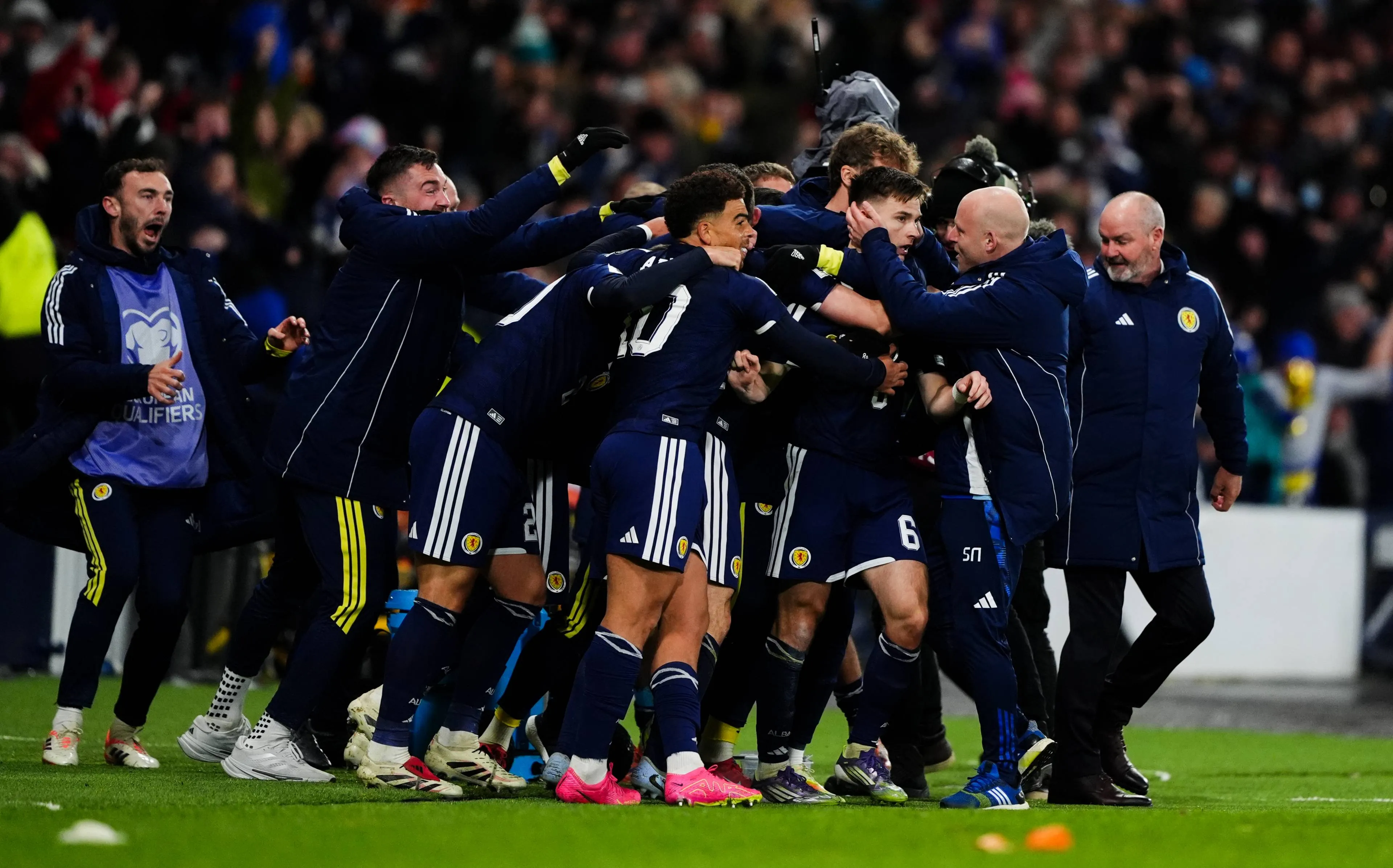 ICONSPORT_277491_0228