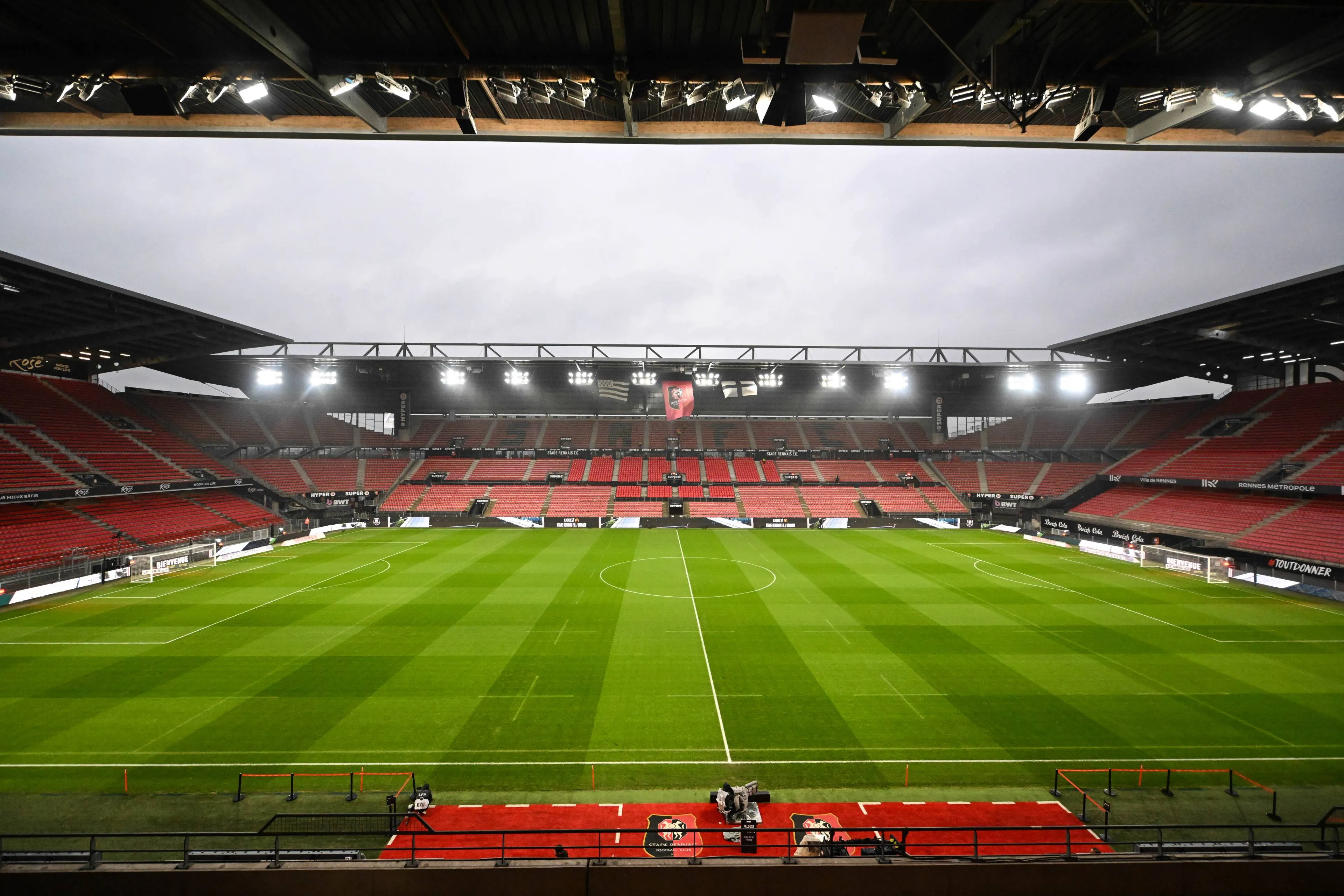 ICONSPORT_277852_0003