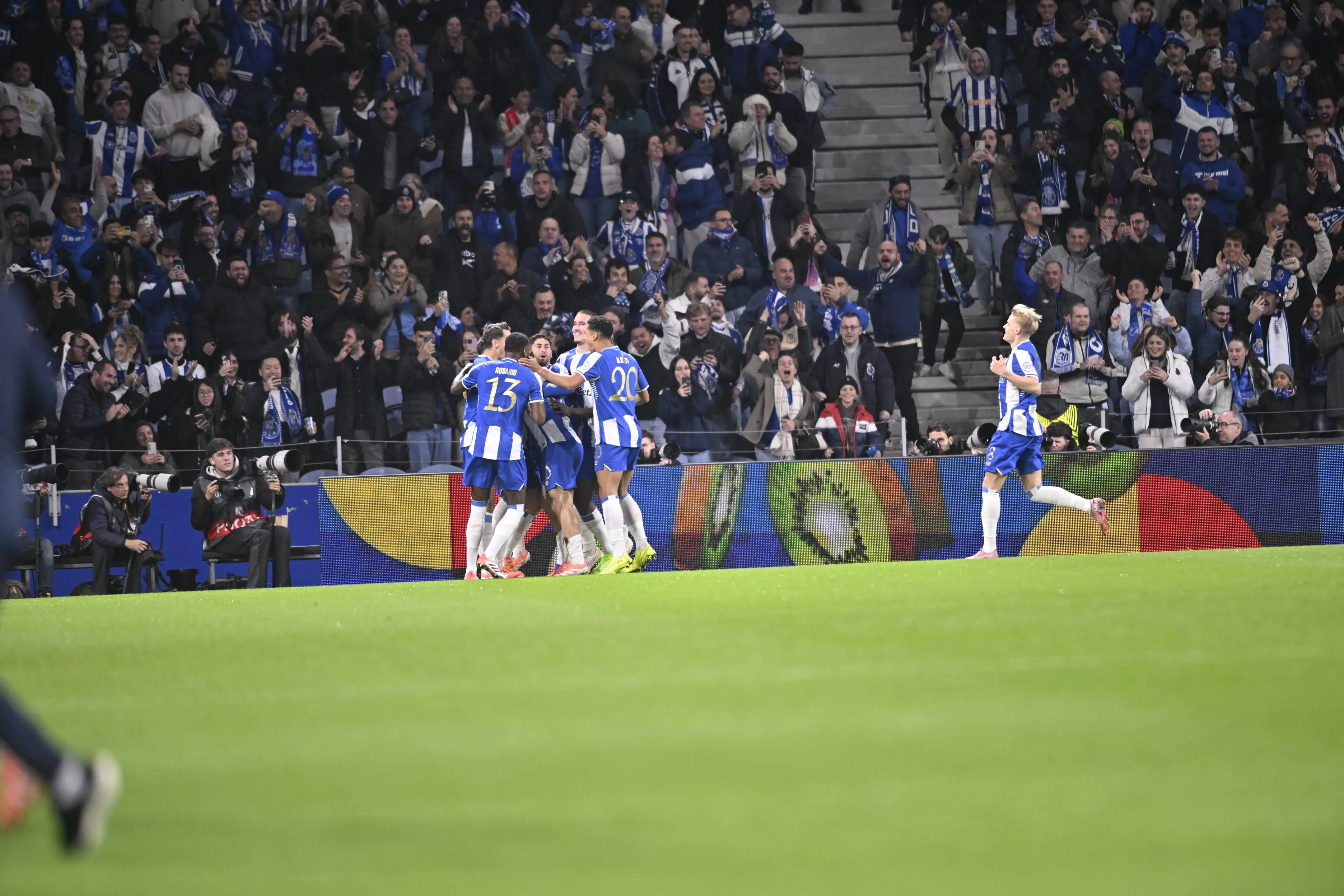 ICONSPORT_278135_0007