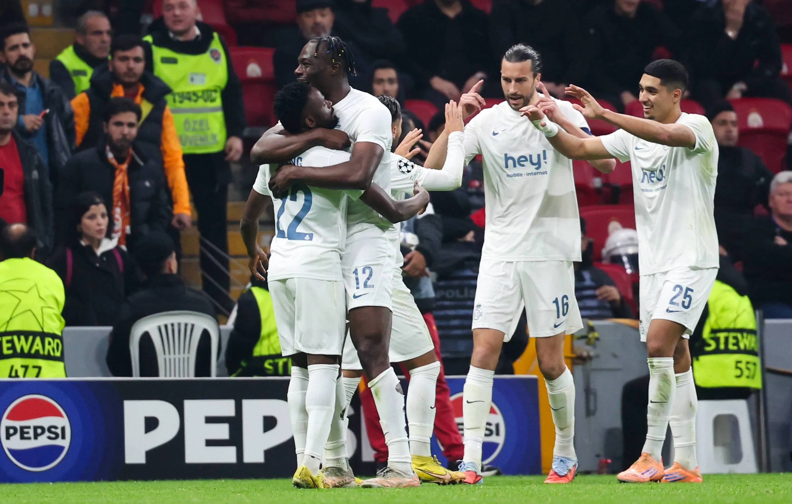 ICONSPORT_278167_0039