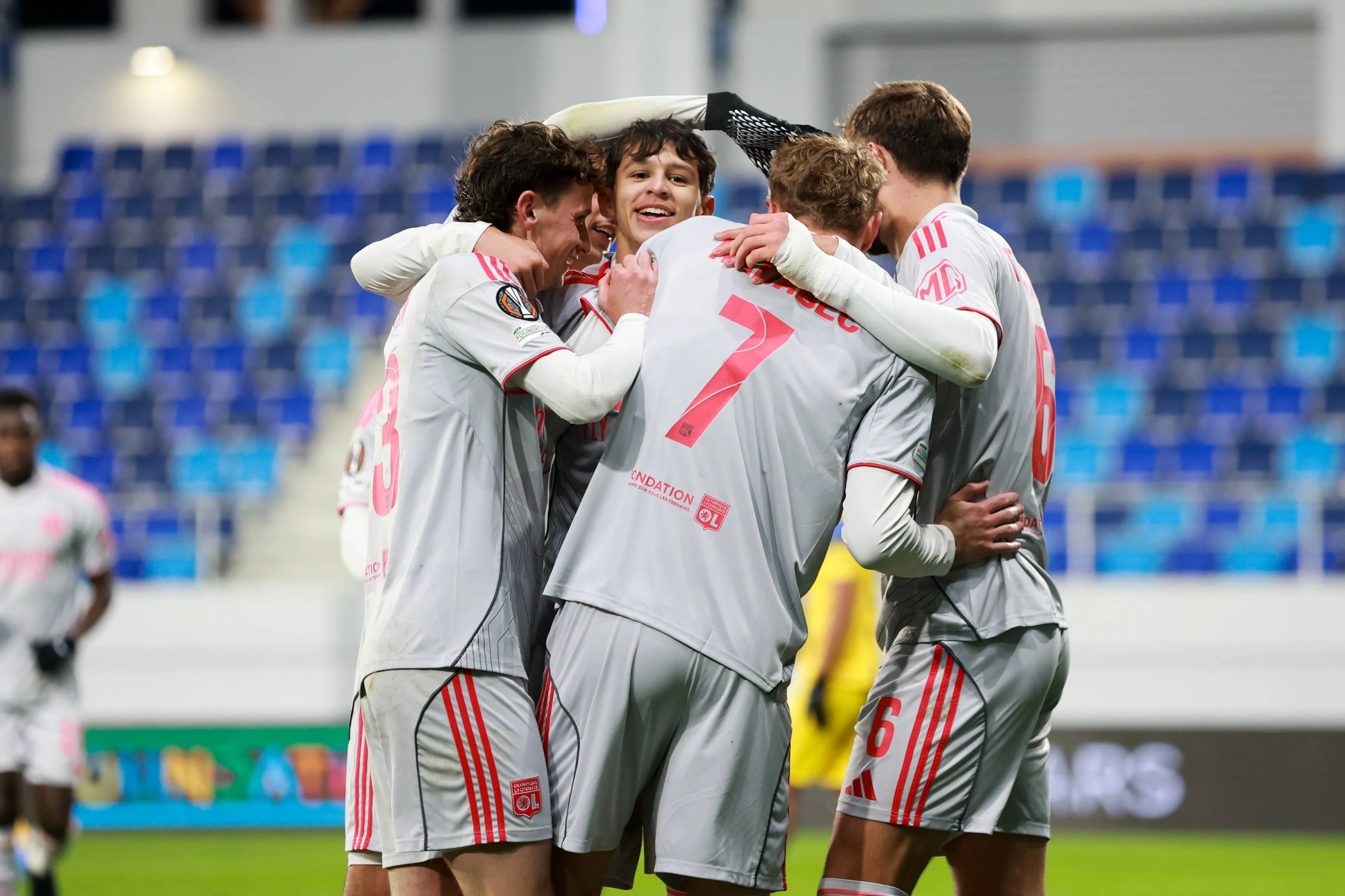 ICONSPORT_278337_0107