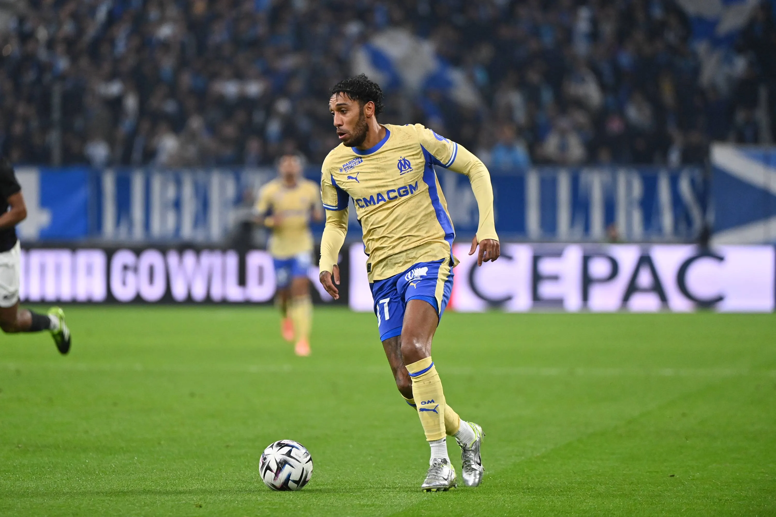 ICONSPORT_278492_0103