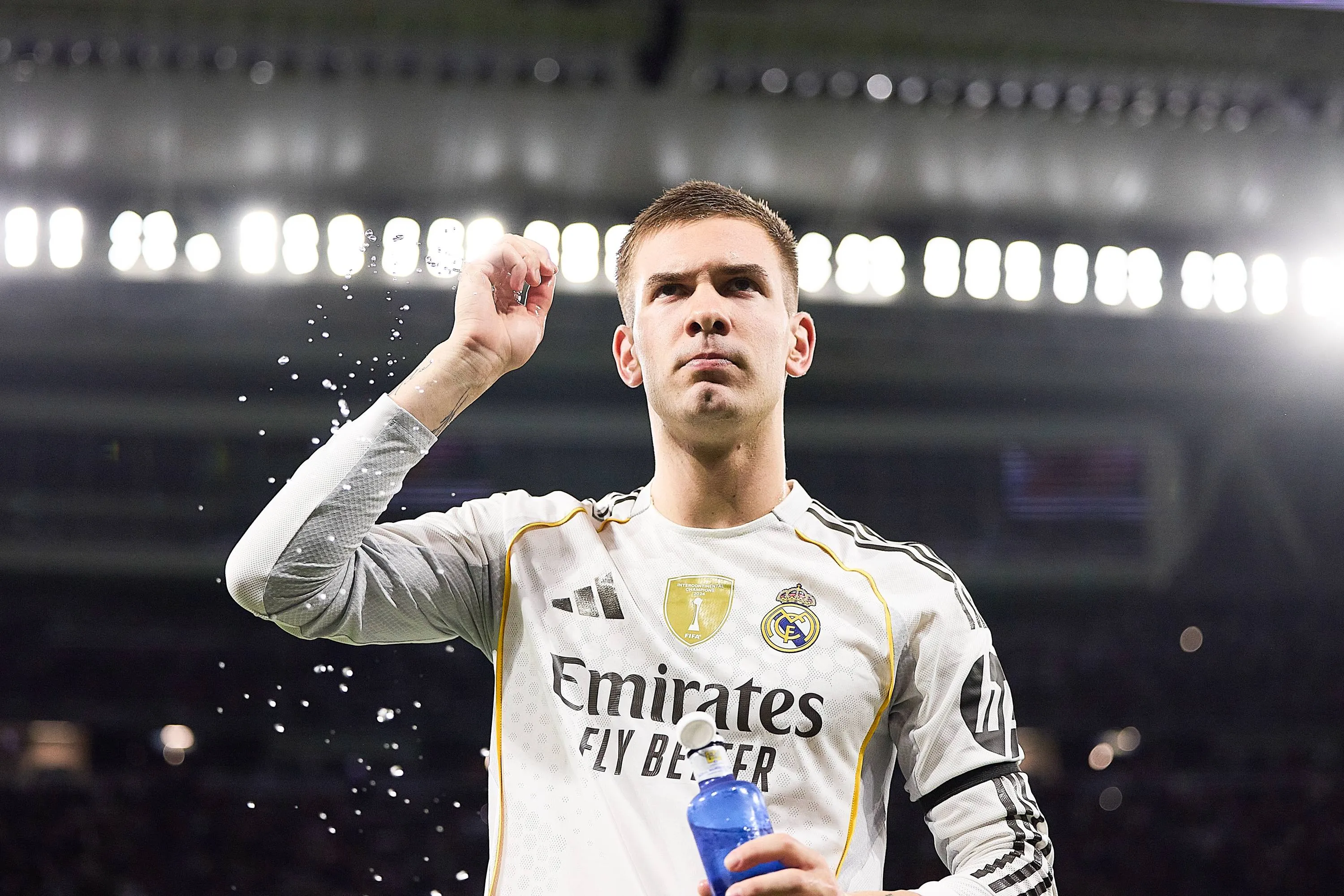 ICONSPORT_275905_0011