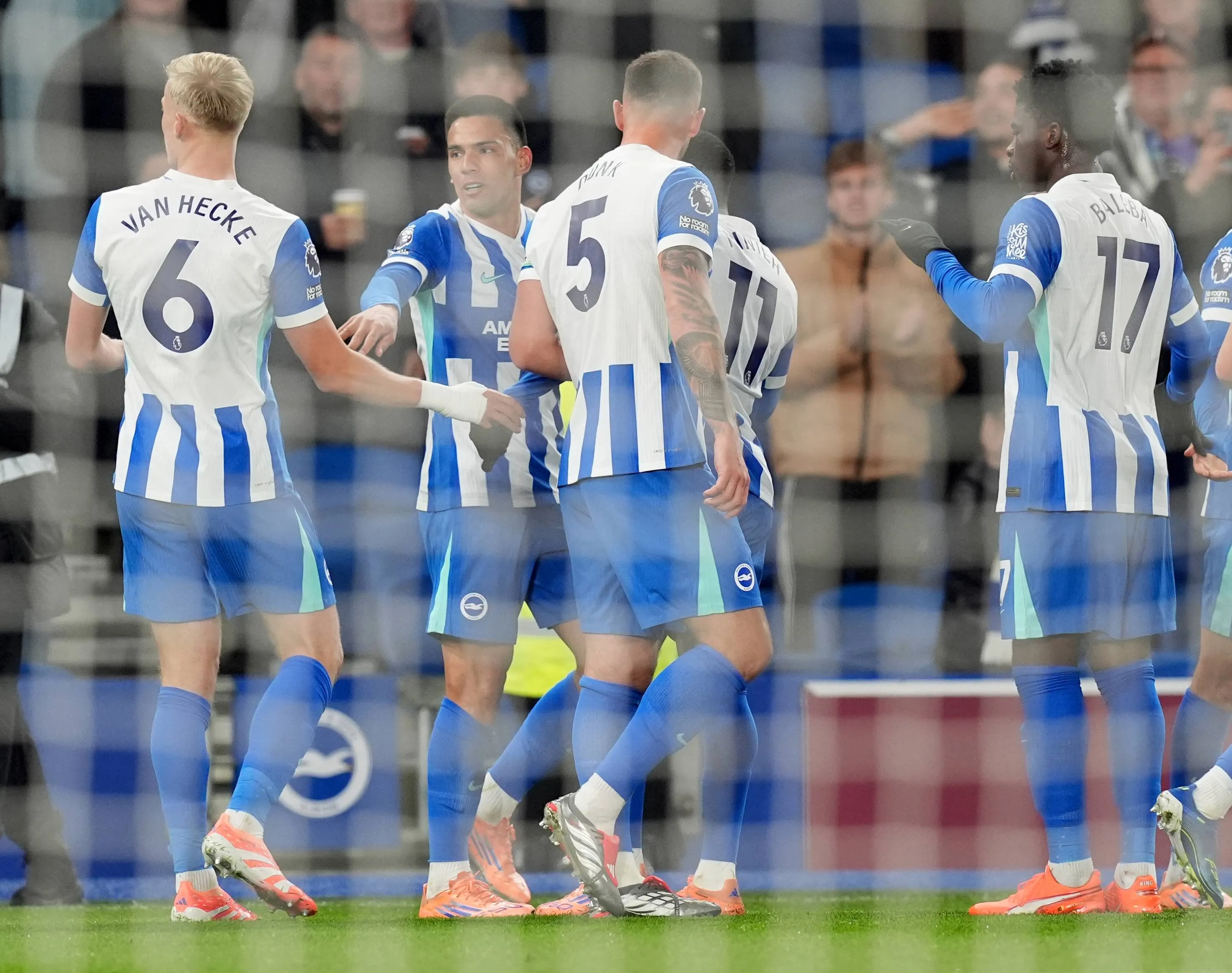 ICONSPORT_278852_0004