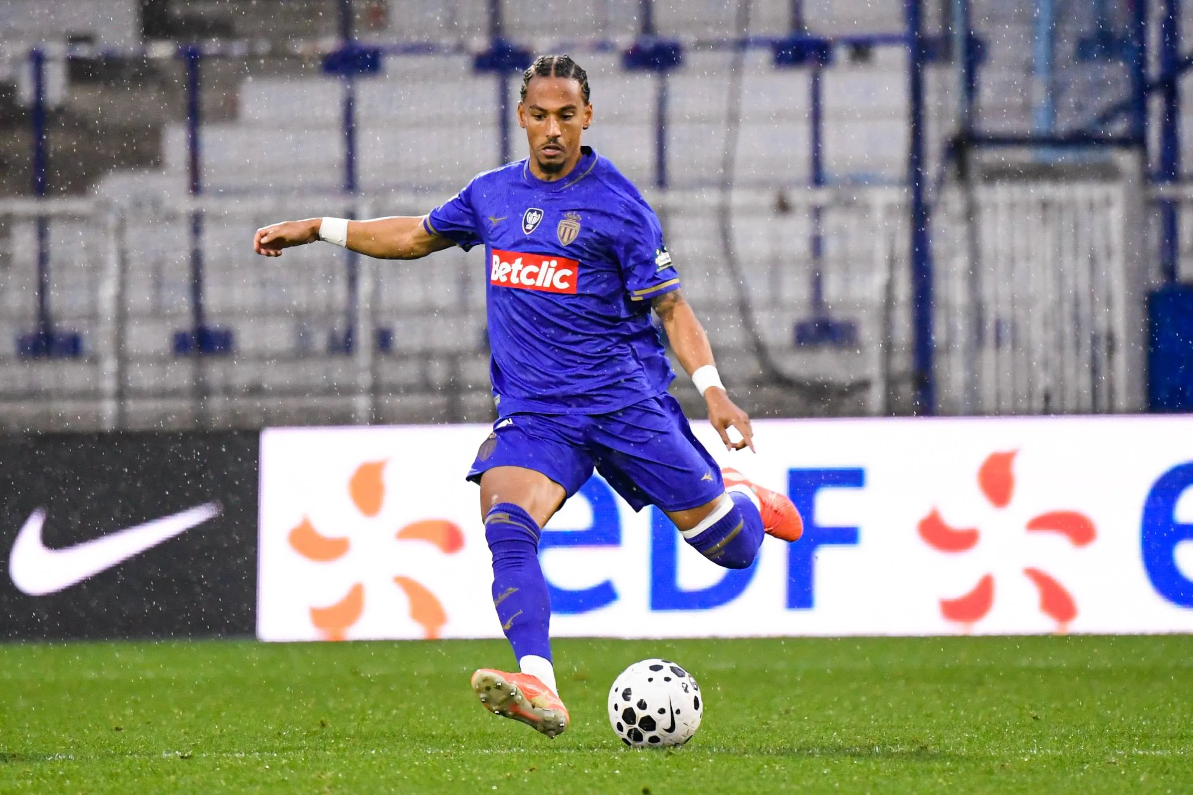 ICONSPORT_280508_0130