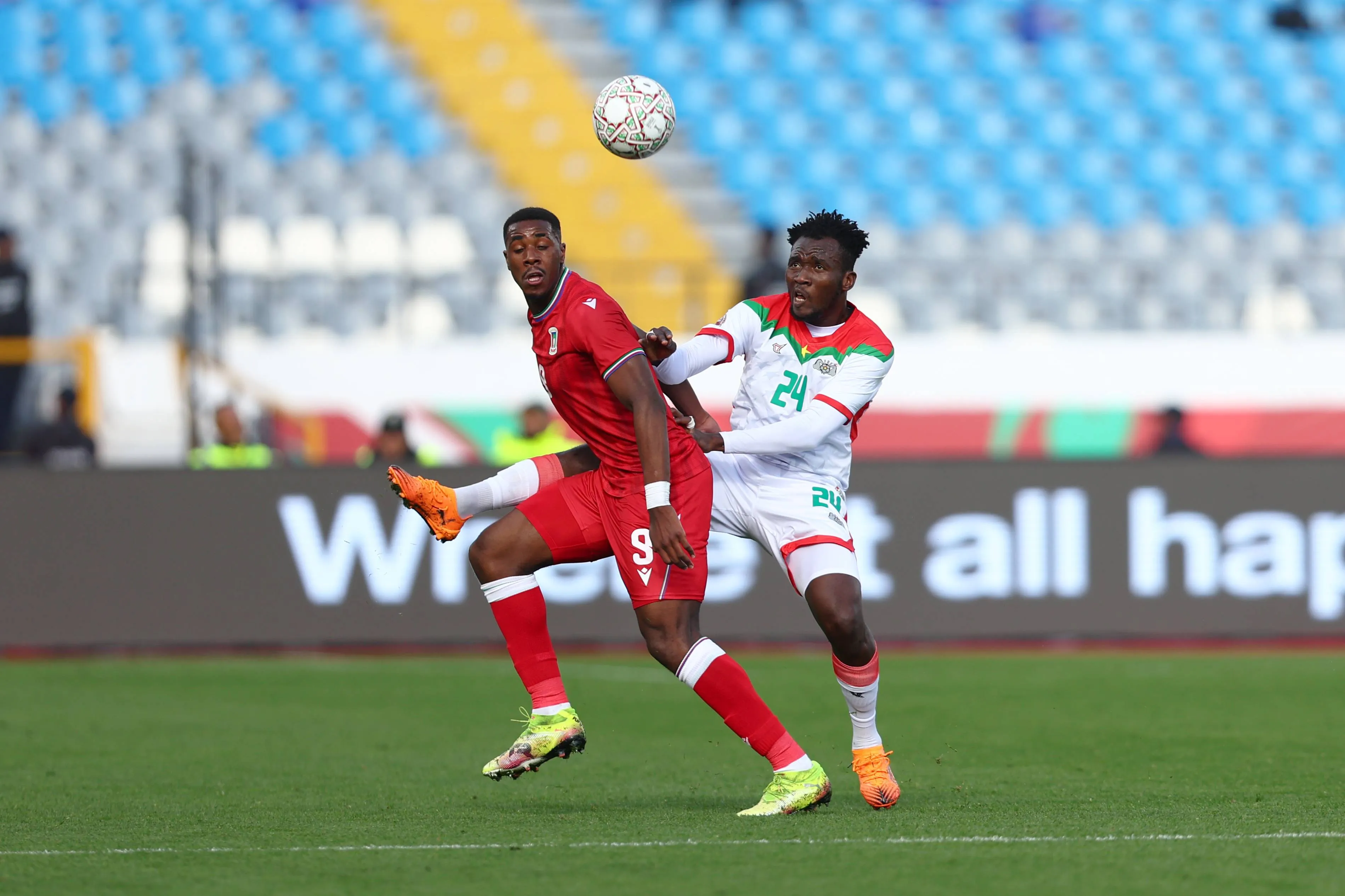 ICONSPORT_280735_0018