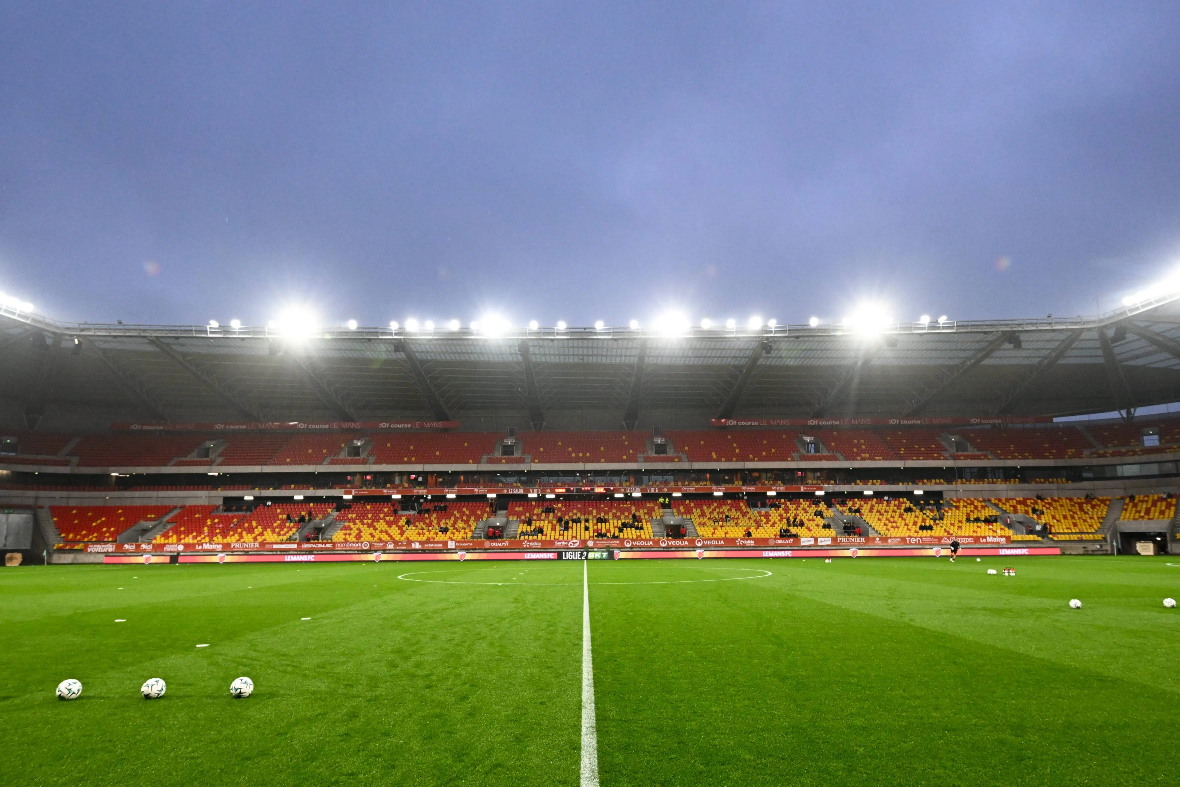 ICONSPORT_272679_0006