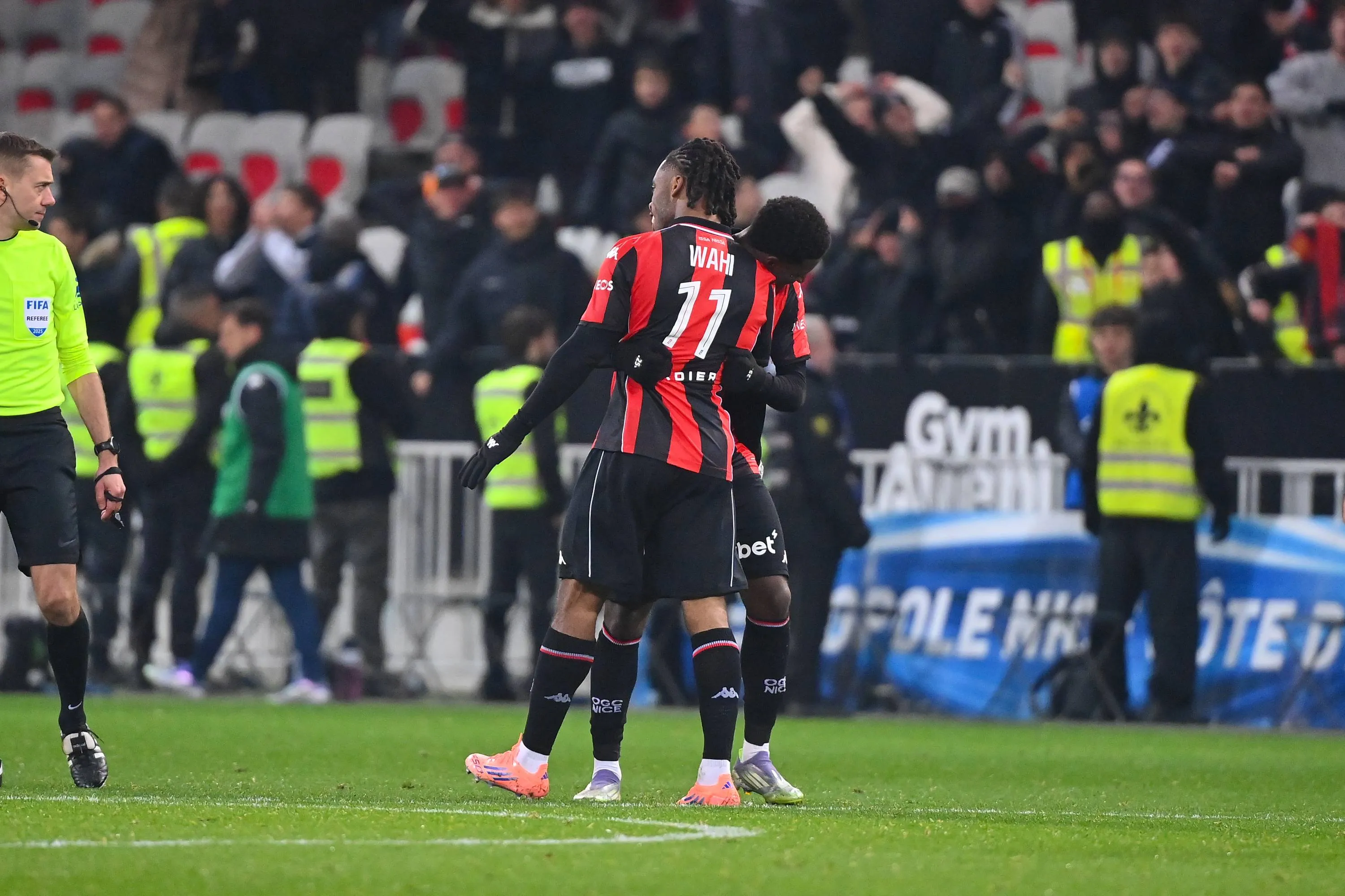 ICONSPORT_281203_0098