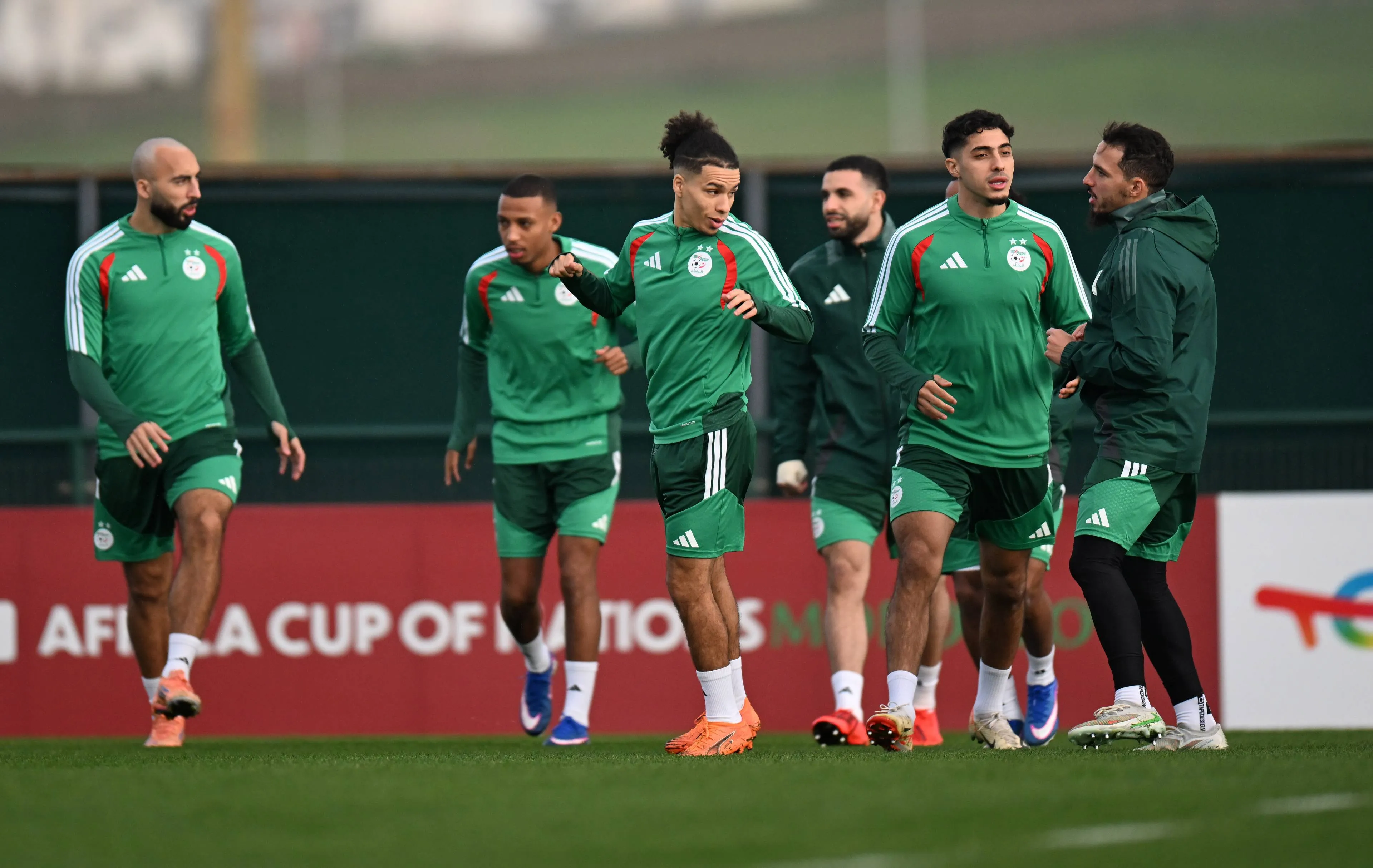 ICONSPORT_281413_0014