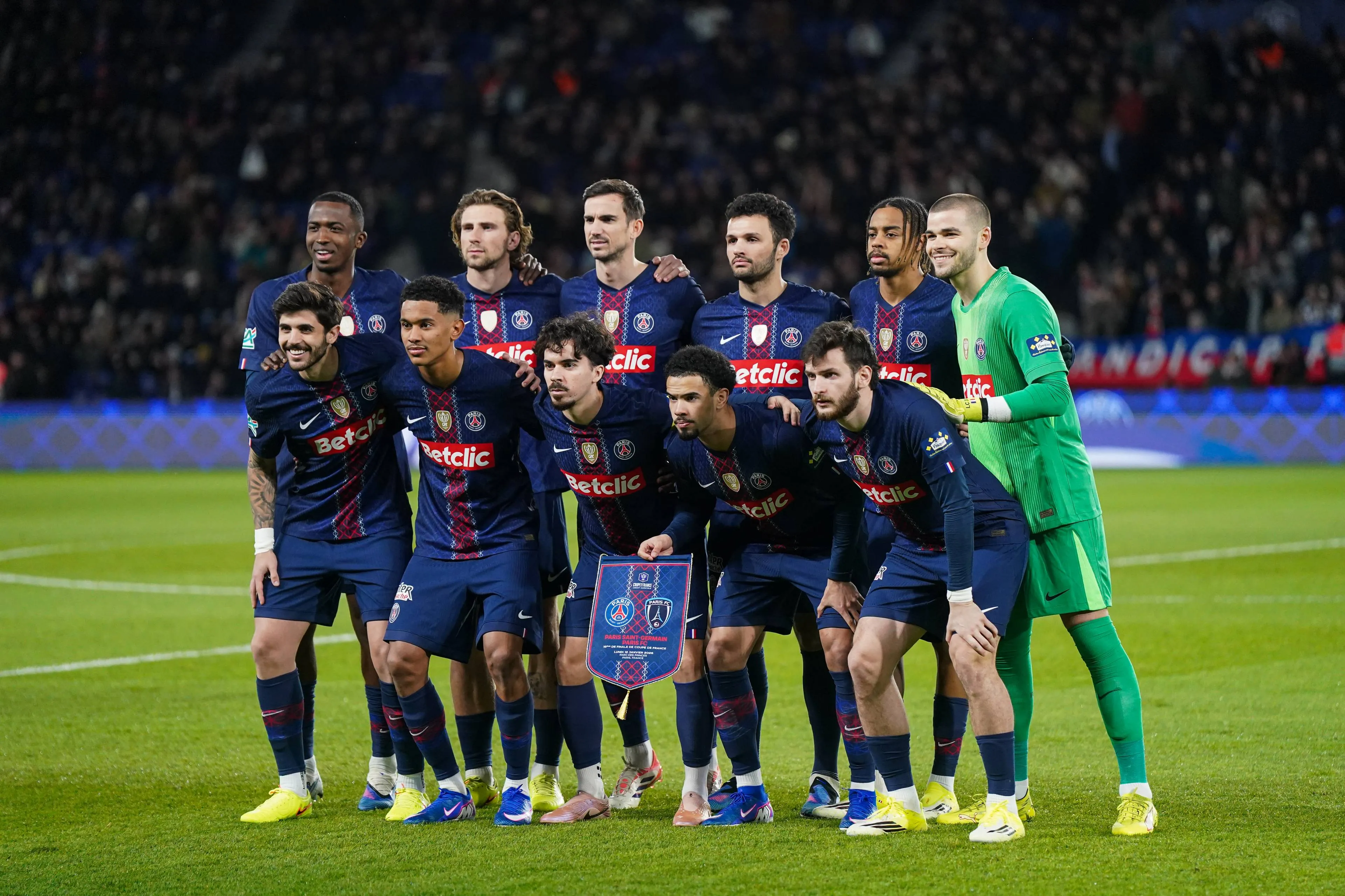 ICONSPORT_282221_0500