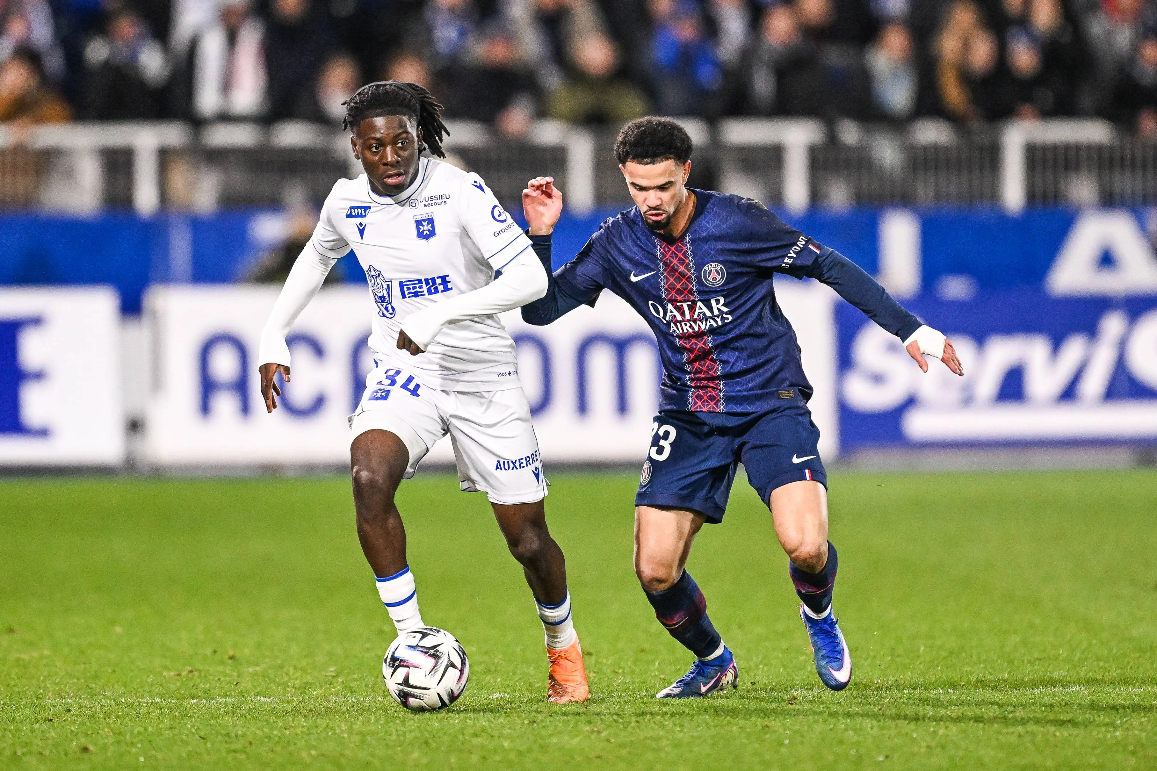 ICONSPORT_283183_0230